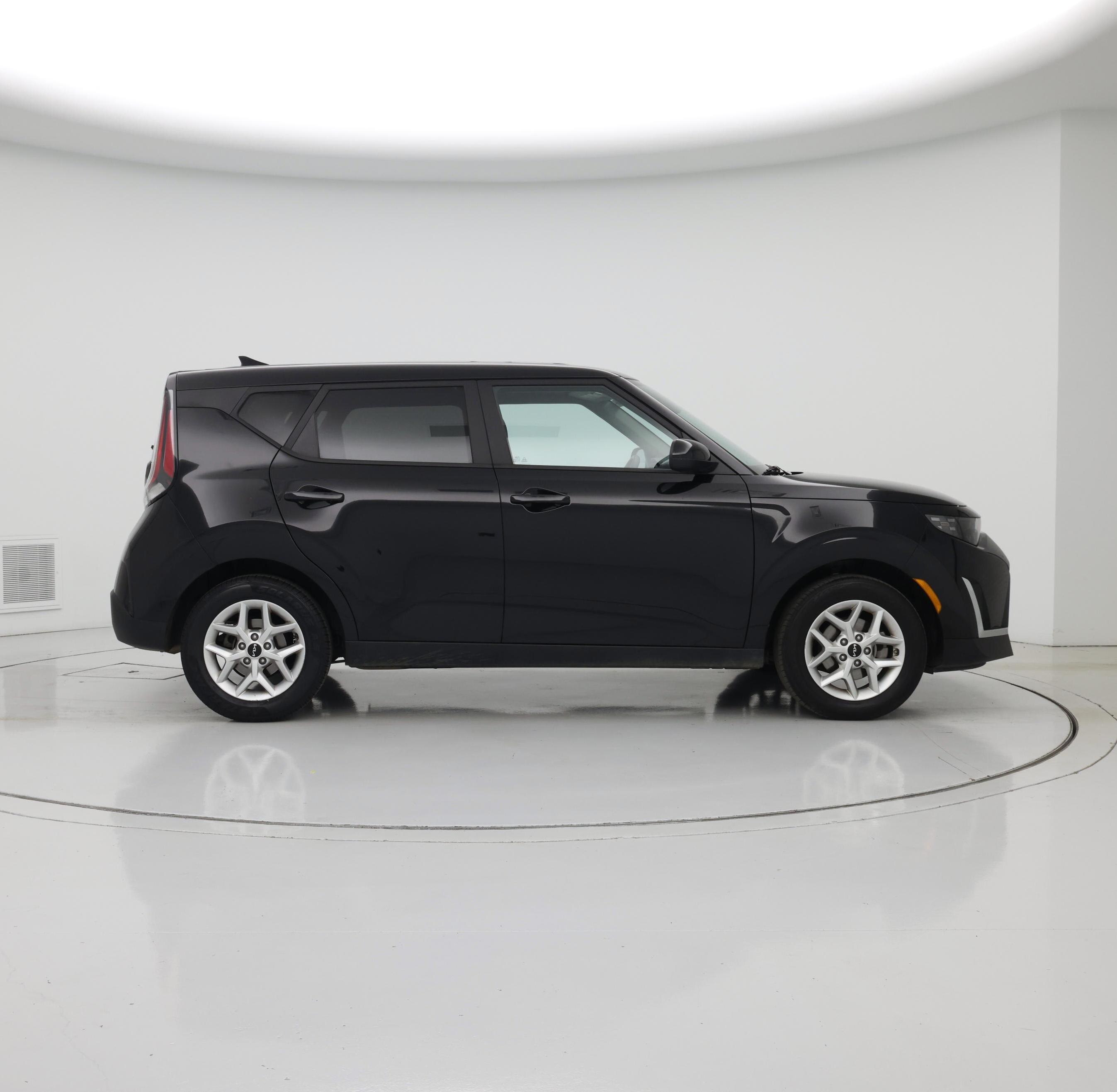 Thumbnail: 2024 Kia Soul - 7