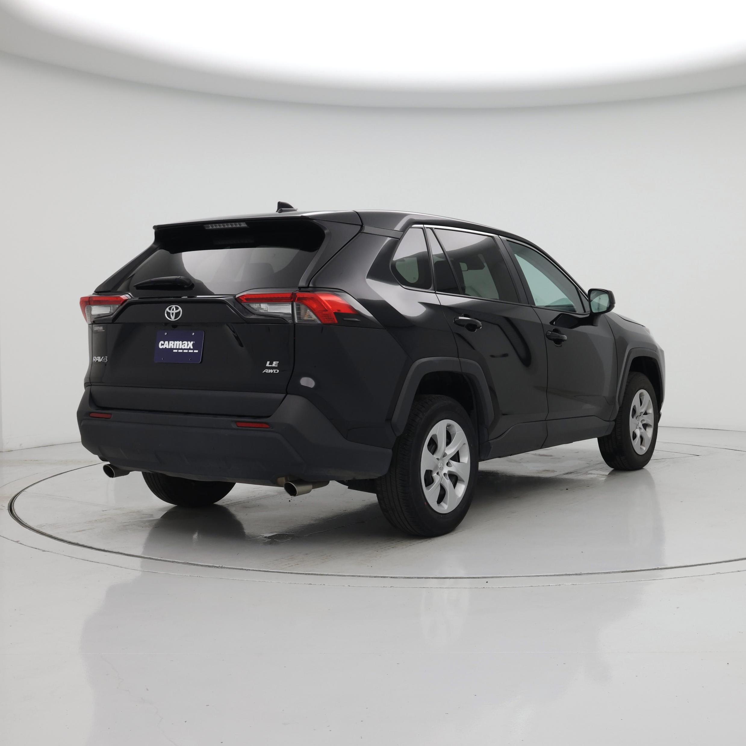 Thumbnail: 2024 Toyota RAV4 - 8