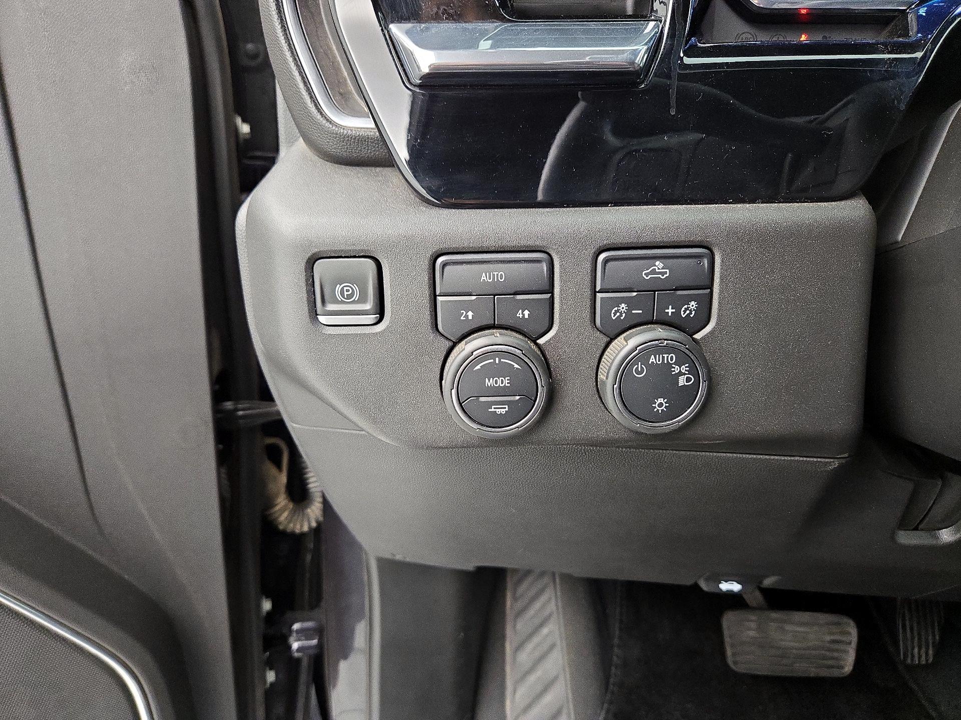 Thumbnail: 2023 Chevrolet Silverado 1500 - 13