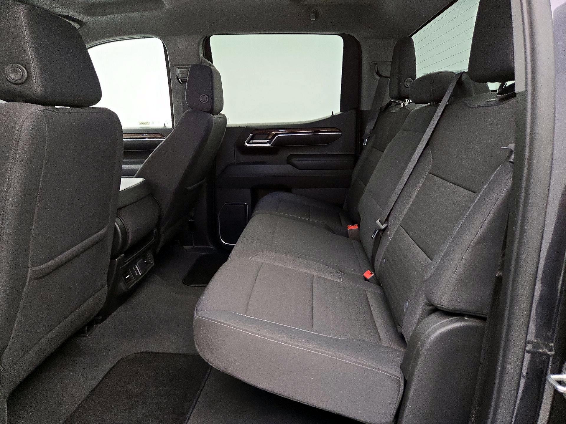 Thumbnail: 2023 Chevrolet Silverado 1500 - 19