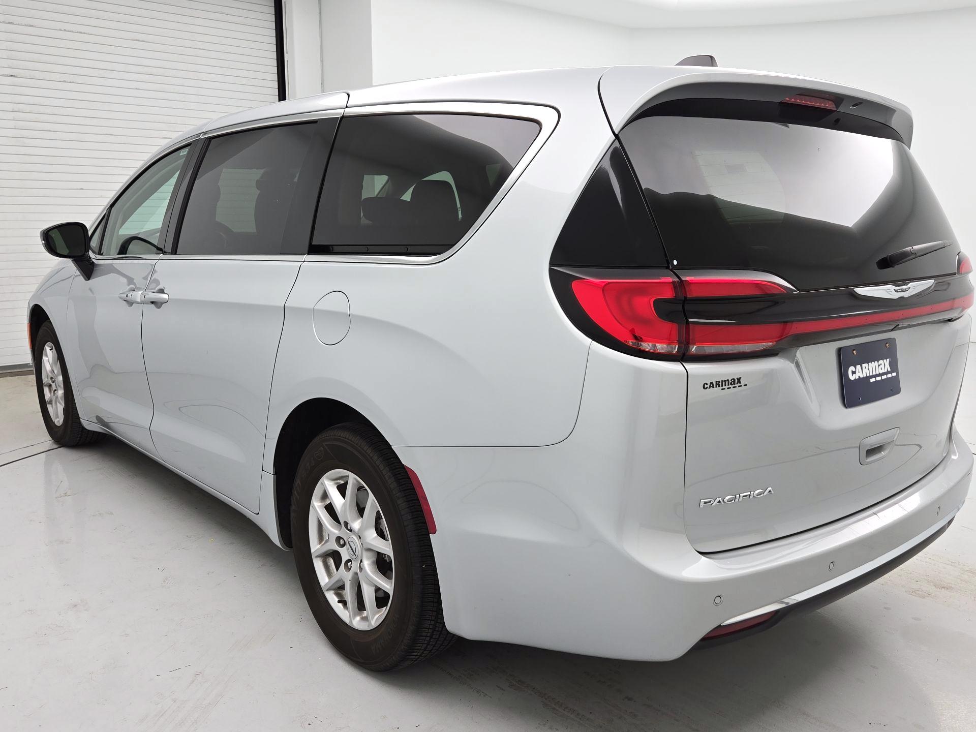 Thumbnail: 2024 Chrysler Pacifica - 7