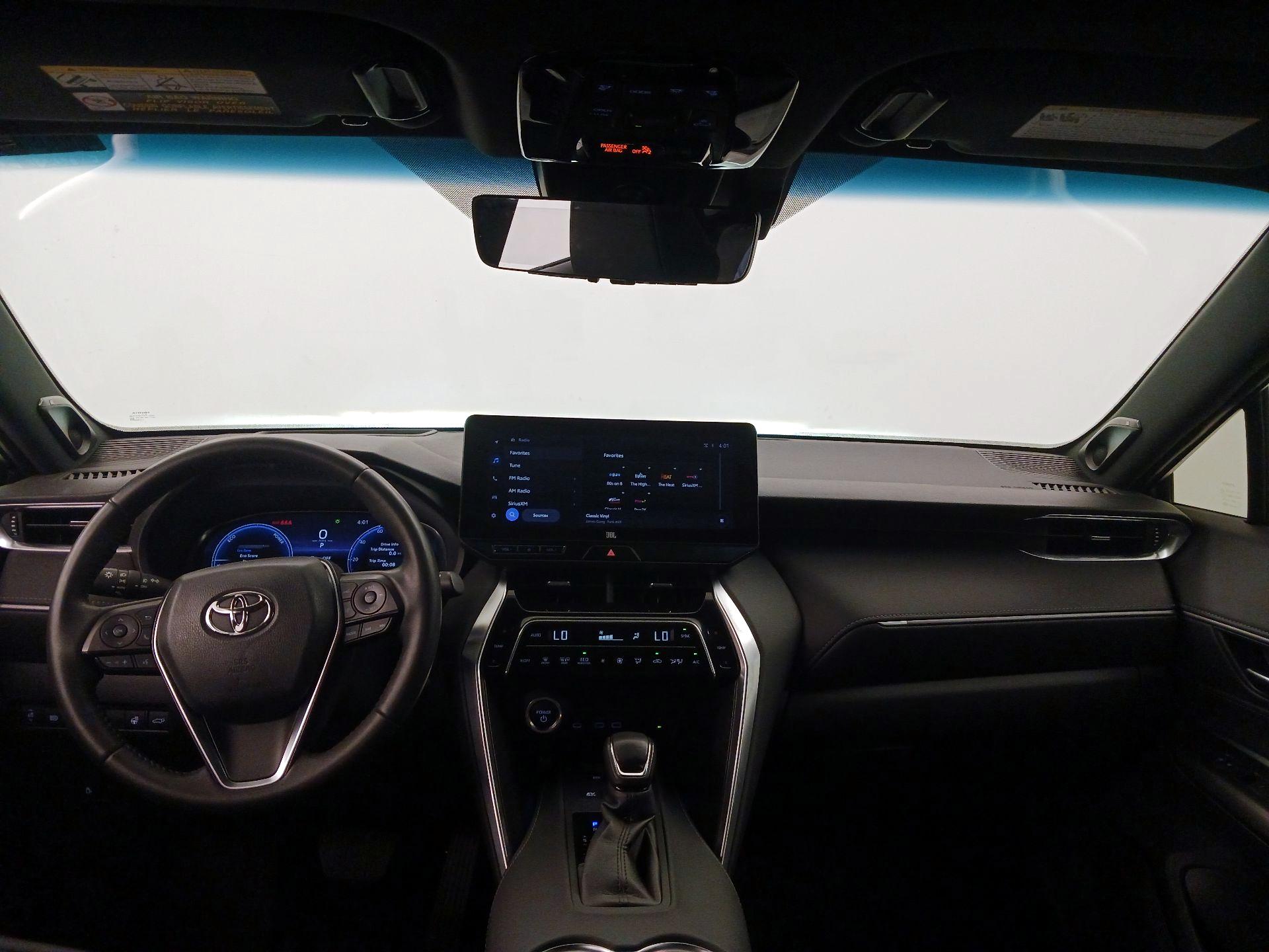Thumbnail: 2023 Toyota Venza - 9