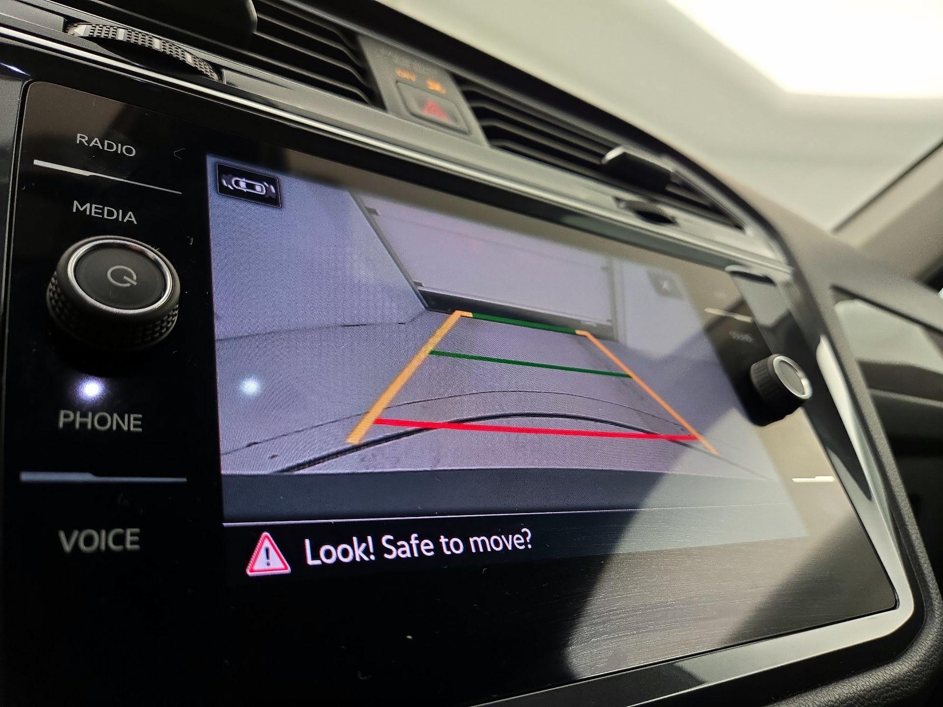 Thumbnail: 2024 Volkswagen Tiguan - 14