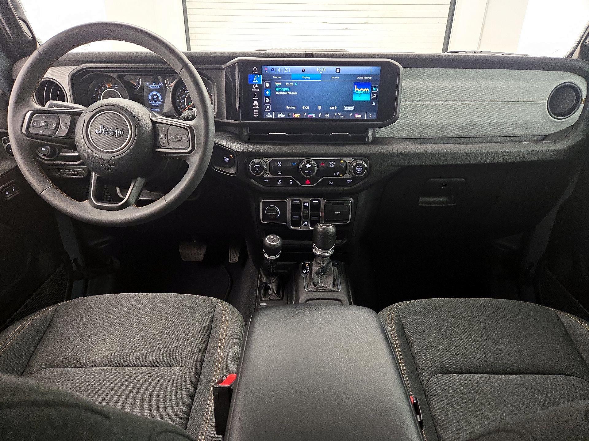 Thumbnail: 2024 Jeep Wrangler - 9