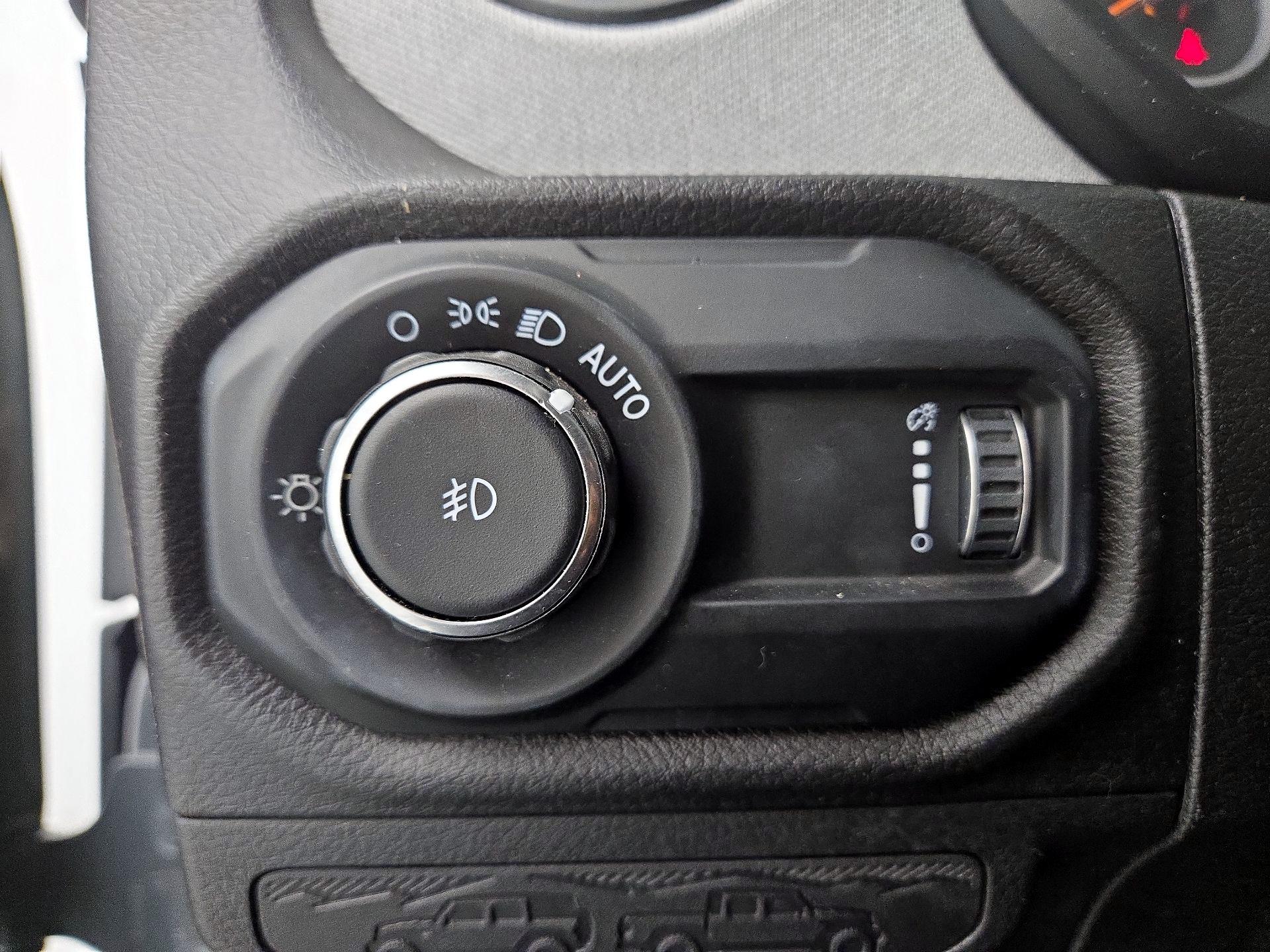 Thumbnail: 2024 Jeep Wrangler - 13