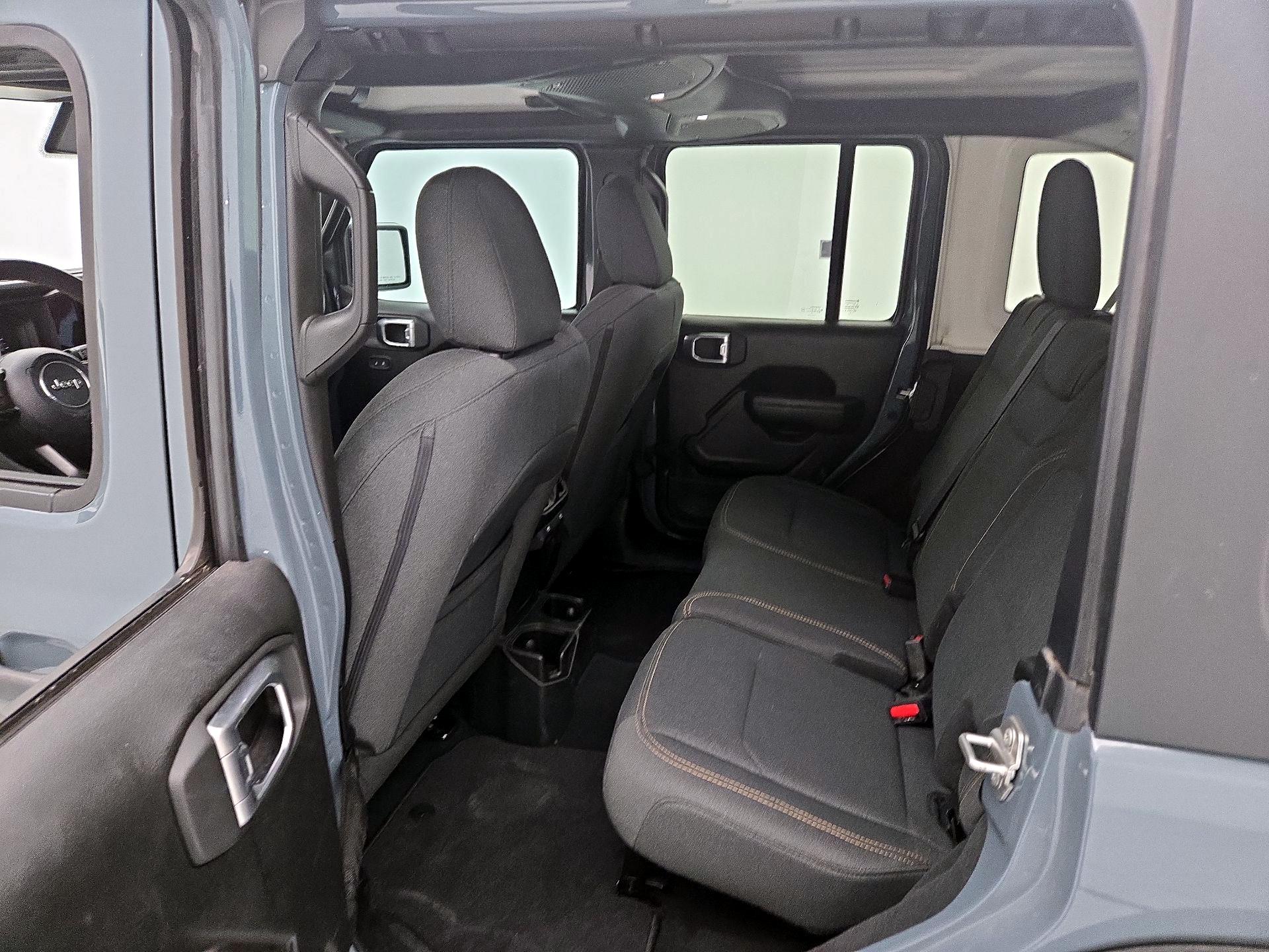 Thumbnail: 2024 Jeep Wrangler - 19