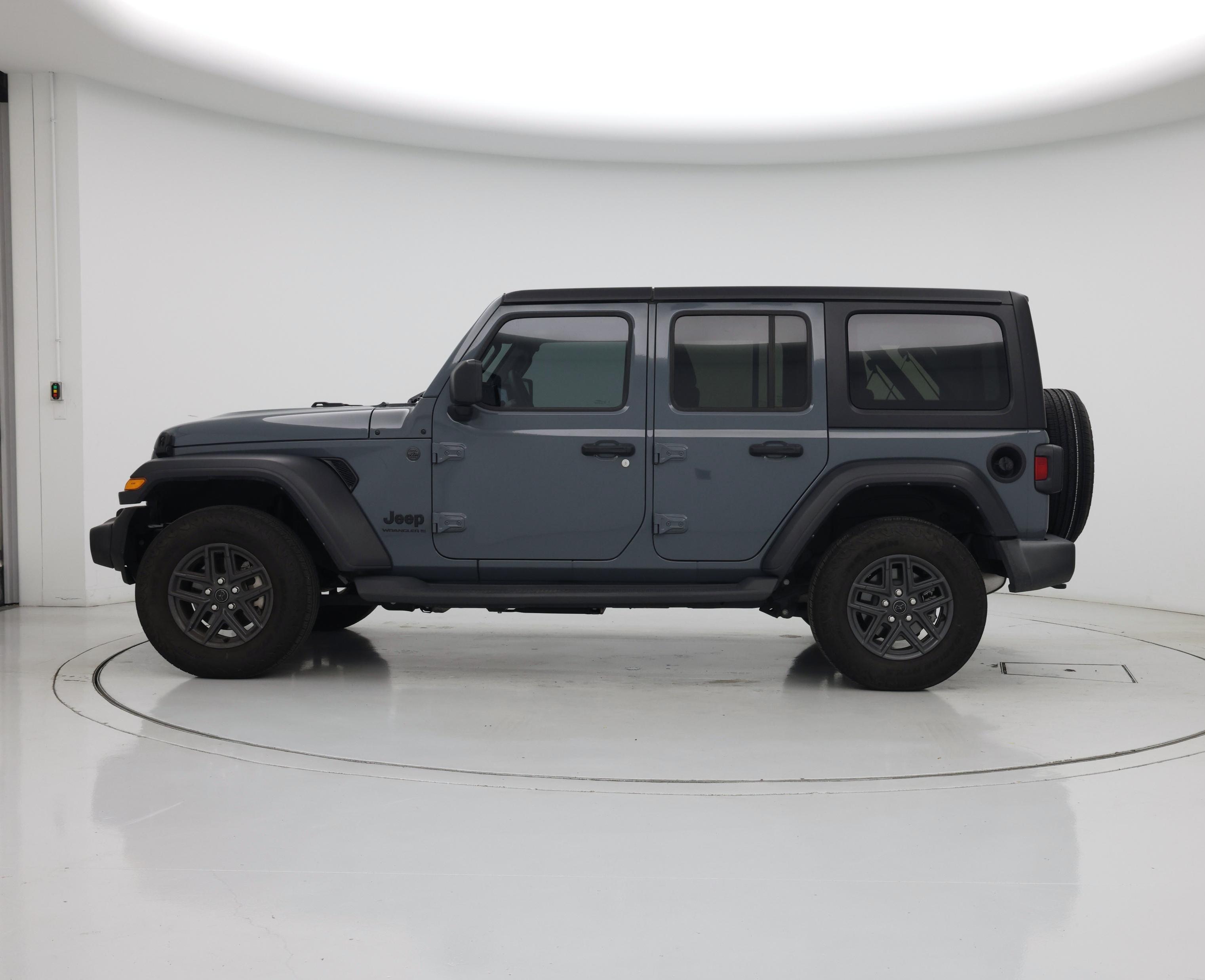 Thumbnail: 2024 Jeep Wrangler - 3