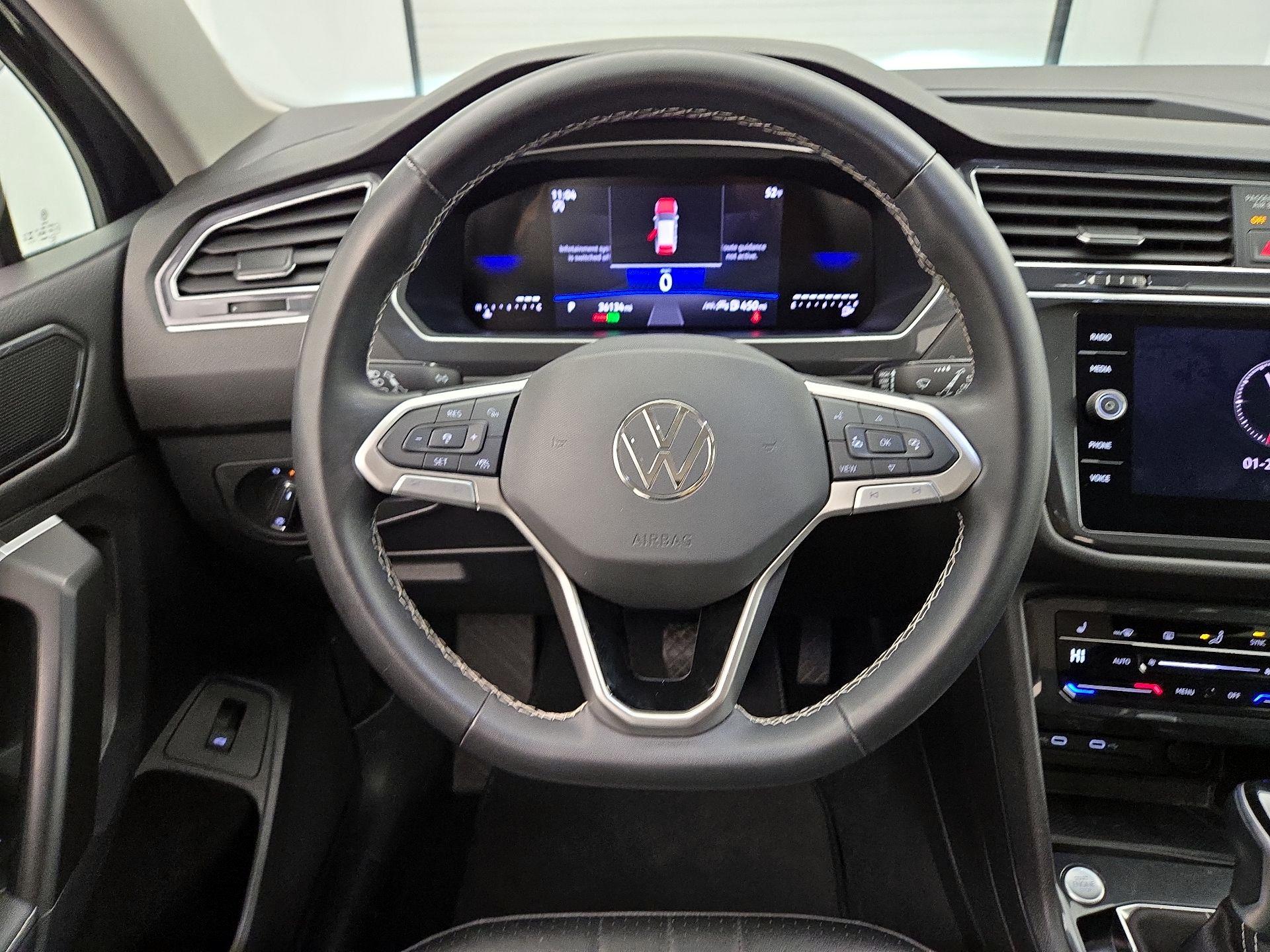 Thumbnail: 2024 Volkswagen Tiguan - 10