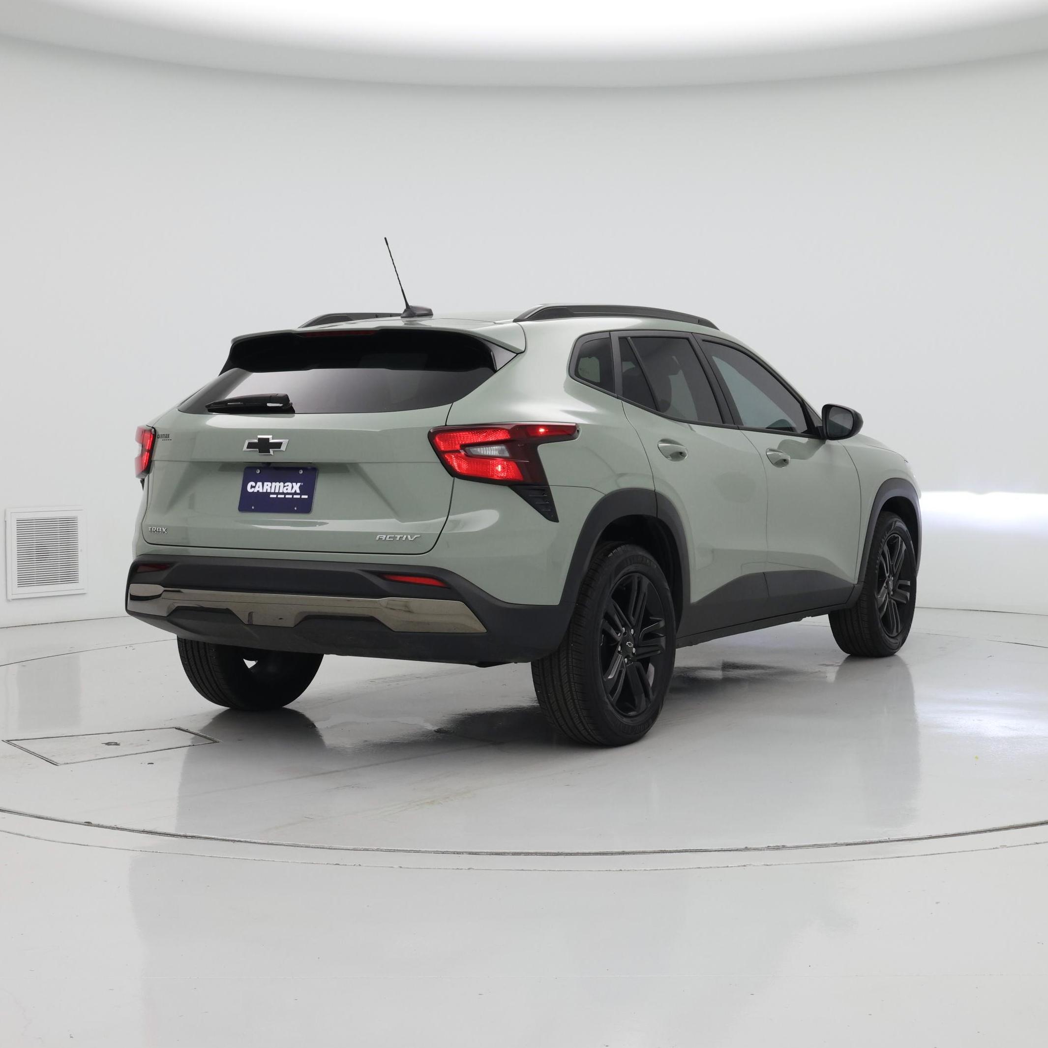 Thumbnail: 2025 Chevrolet Trax - 8