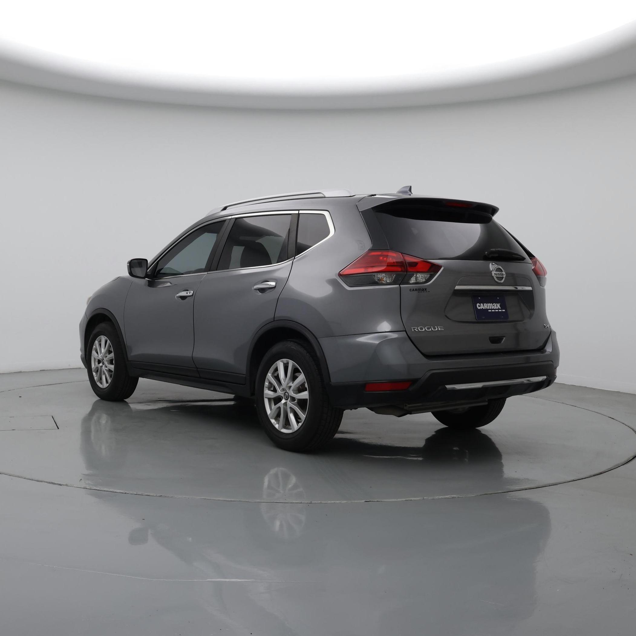 Thumbnail: 2017 Nissan Rogue - 2