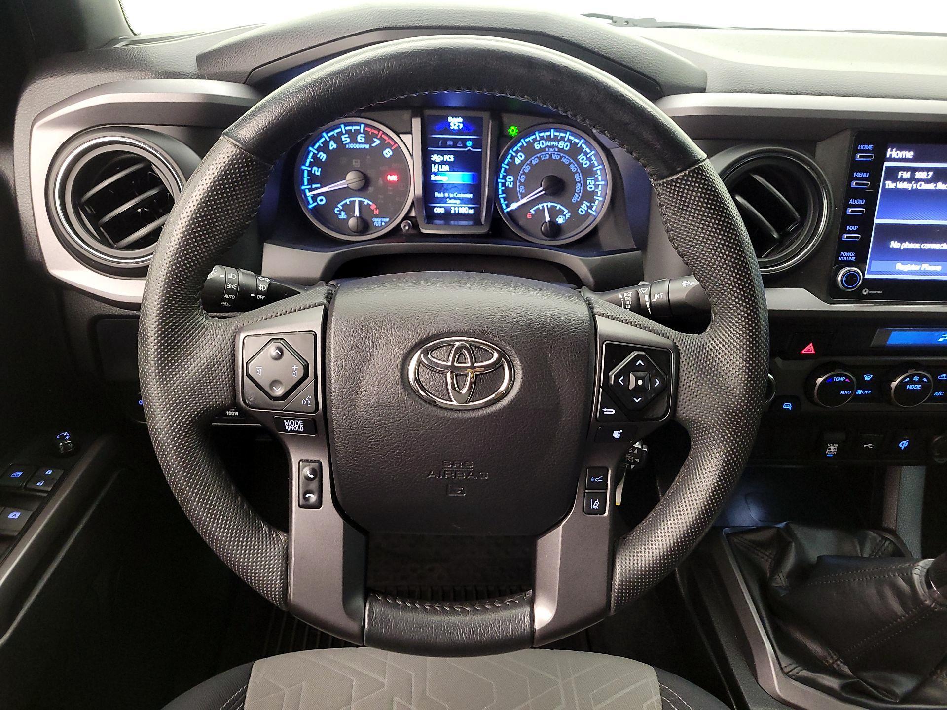 Thumbnail: 2022 Toyota Tacoma - 10