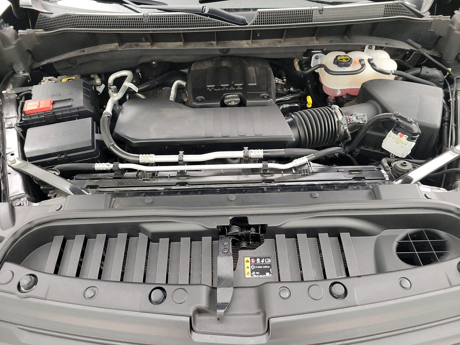 Thumbnail: 2025 Chevrolet Silverado 1500 - 19