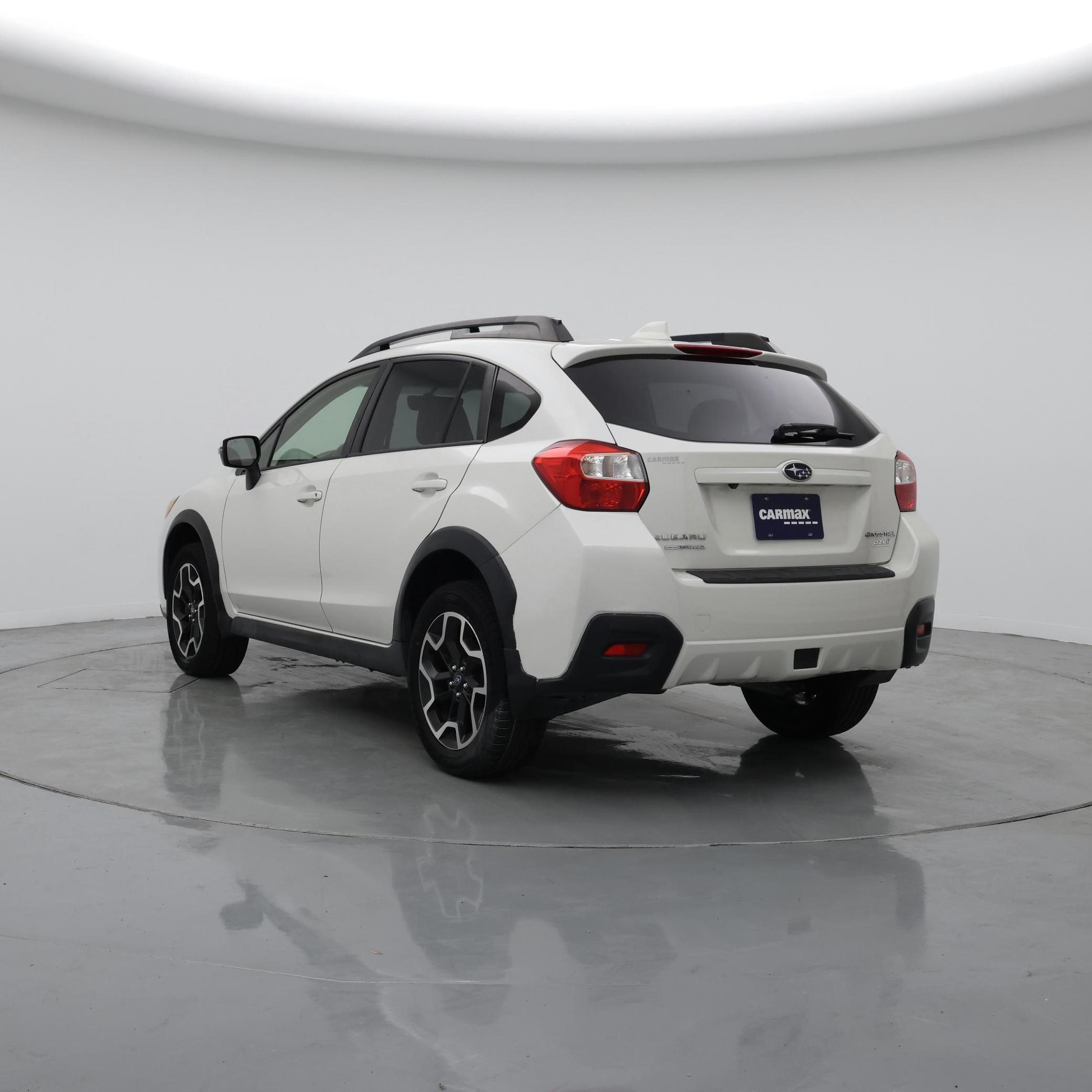 Thumbnail: 2017 Subaru Crosstrek - 2