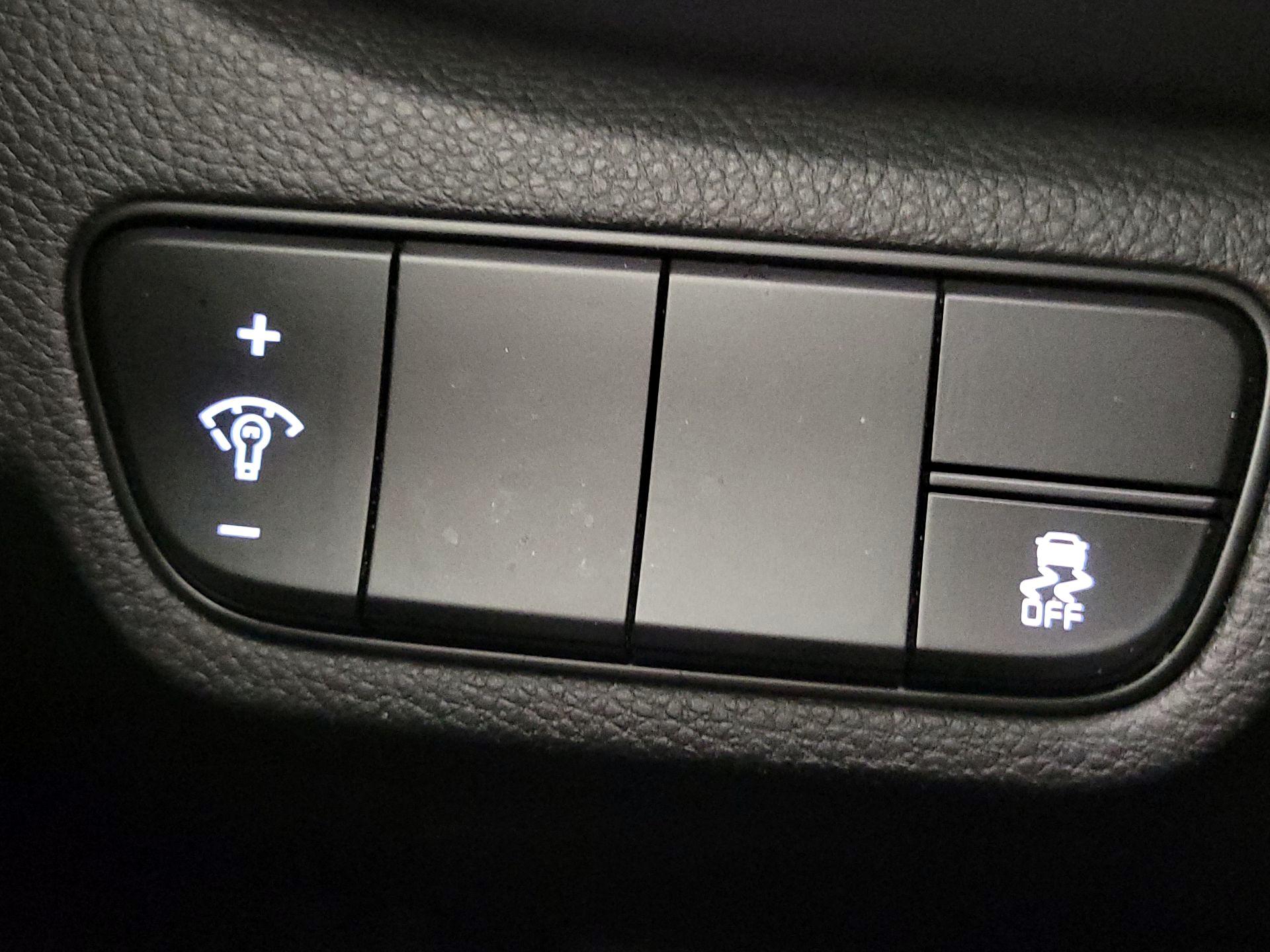 Thumbnail: 2024 Kia Seltos - 13