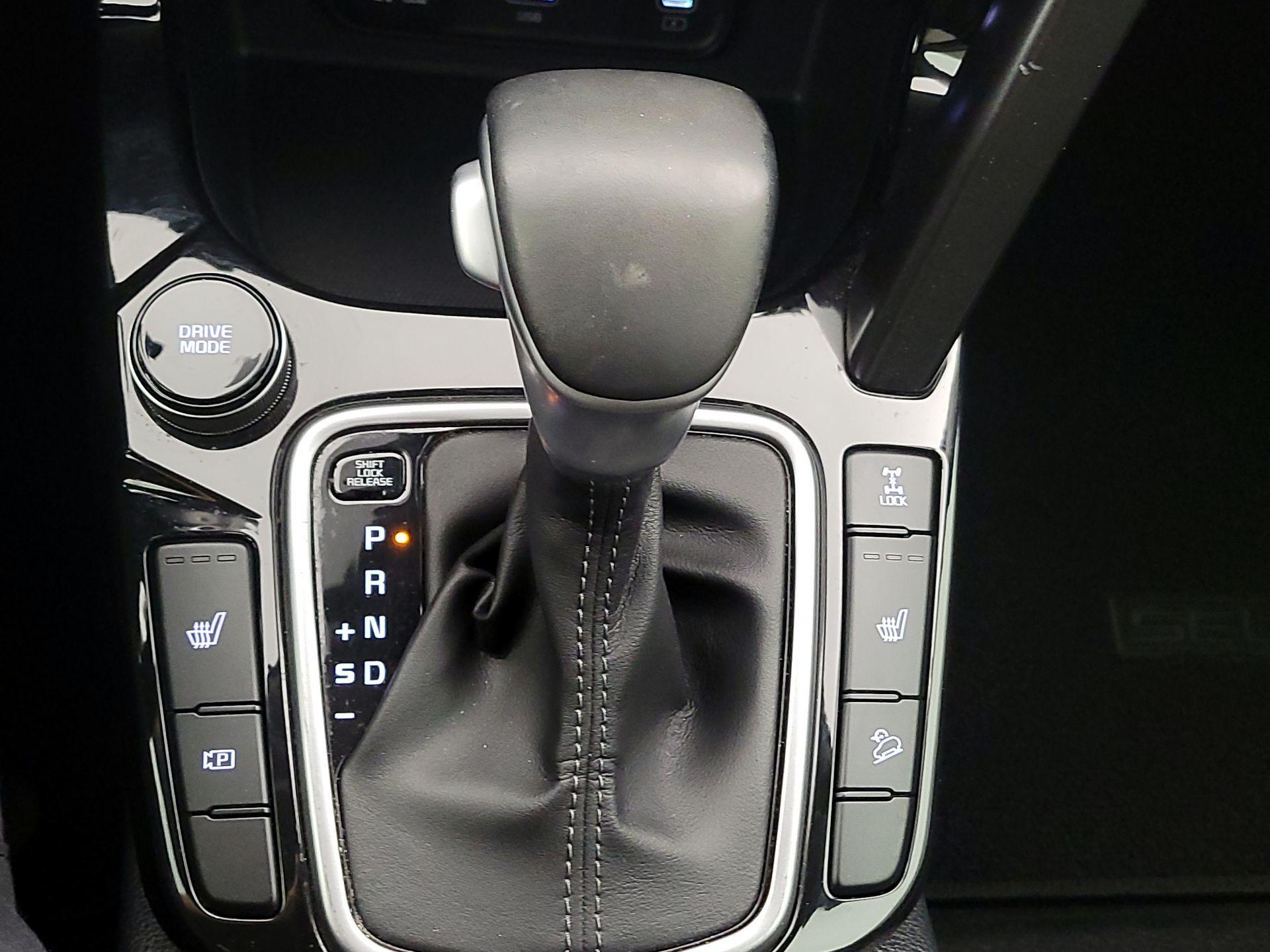 Thumbnail: 2024 Kia Seltos - 18