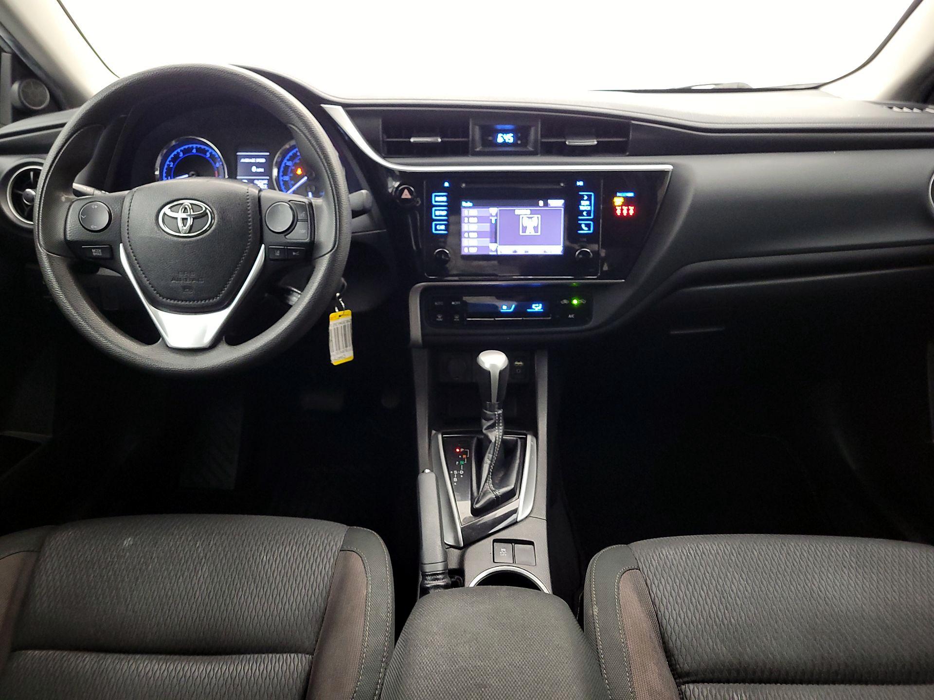 Thumbnail: 2019 Toyota Corolla - 9