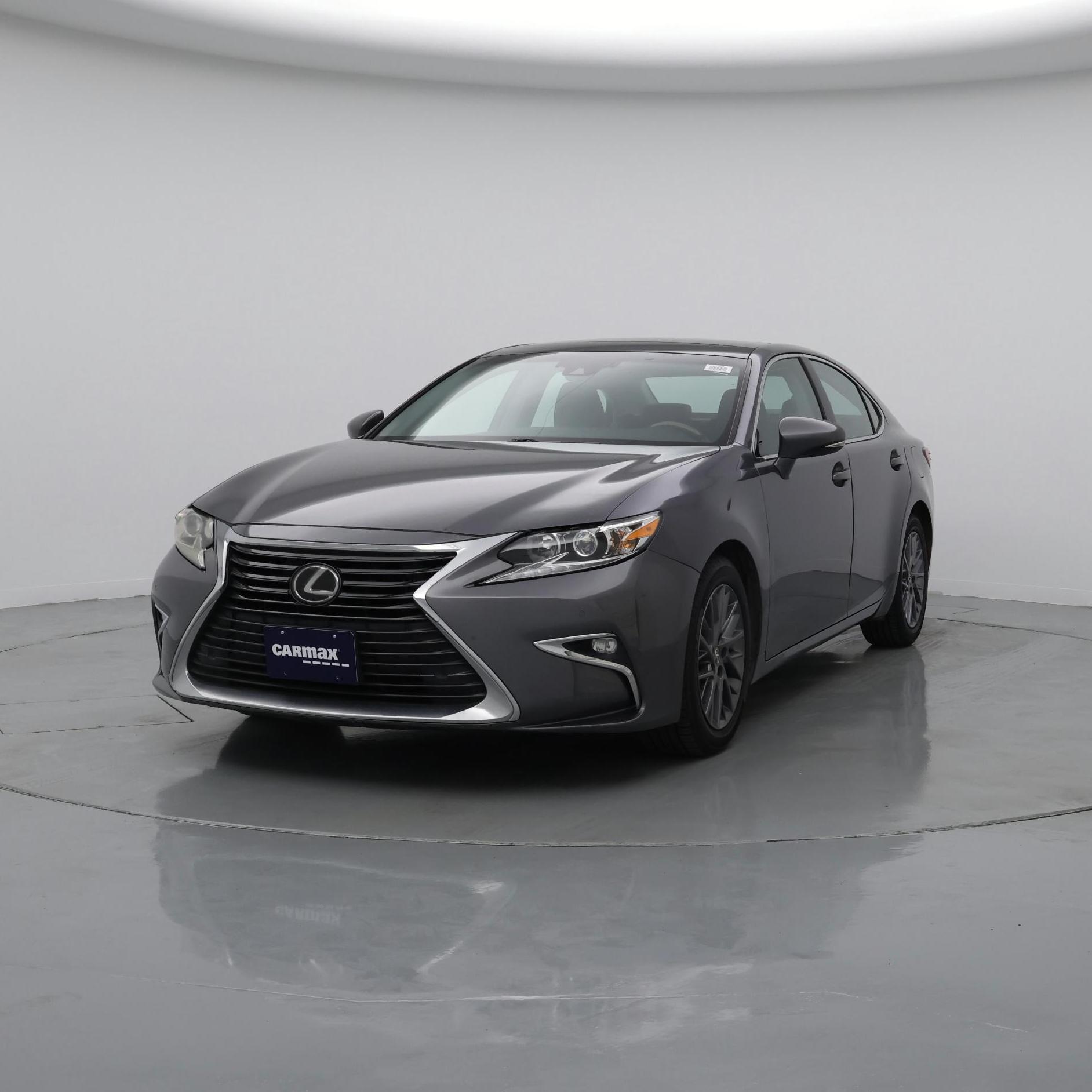 Thumbnail: 2018 Lexus ES - 4