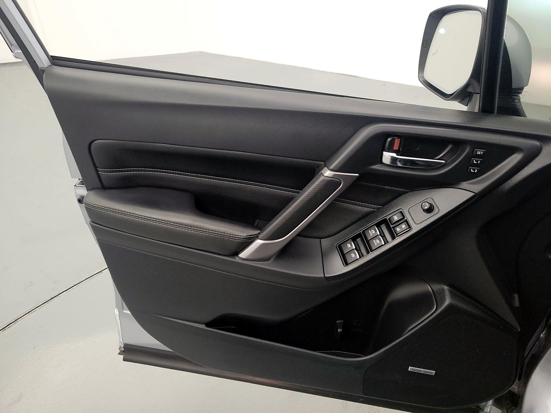 Thumbnail: 2017 Subaru Forester - 12