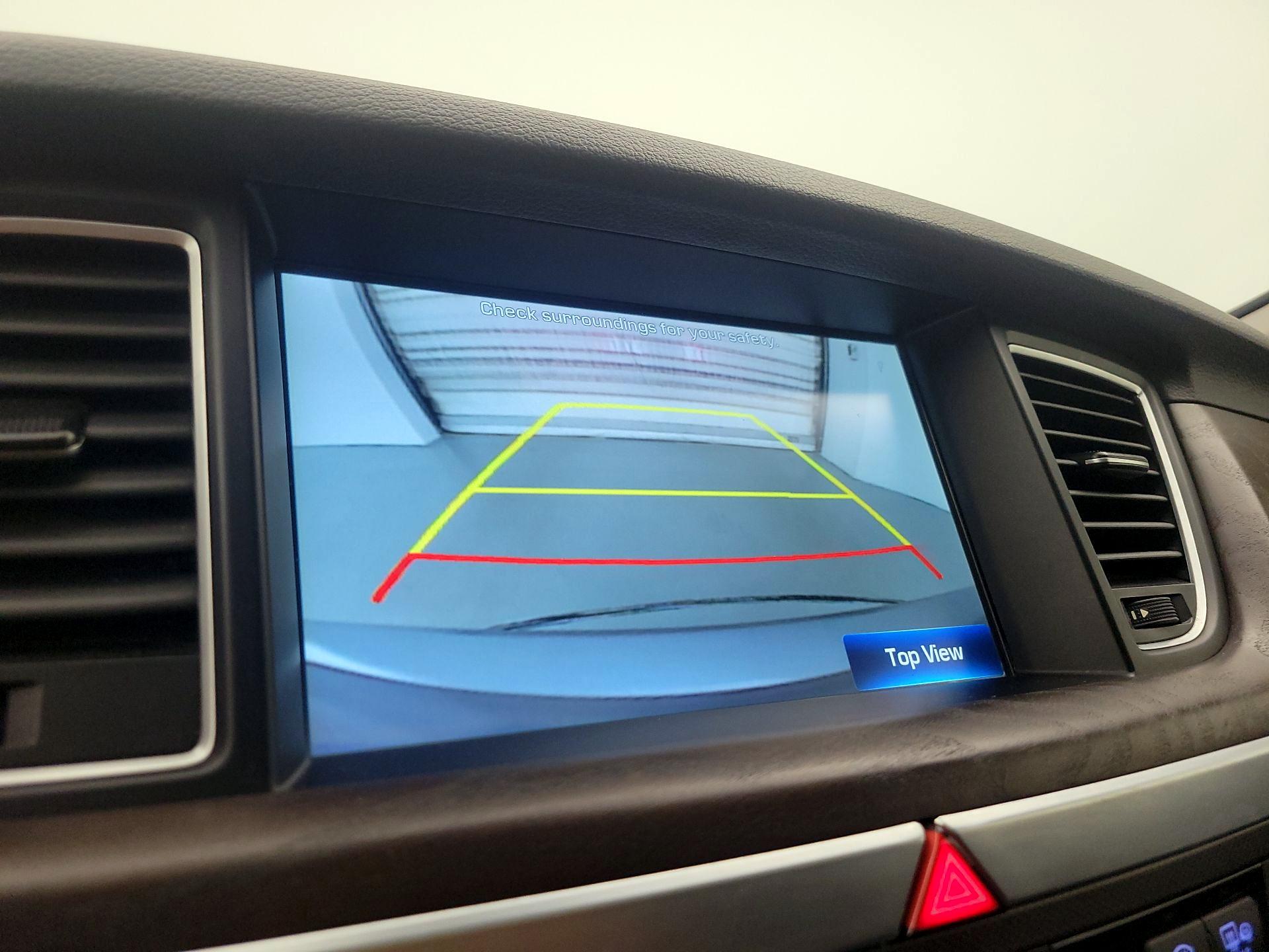 Thumbnail: 2017 Genesis G80 - 15