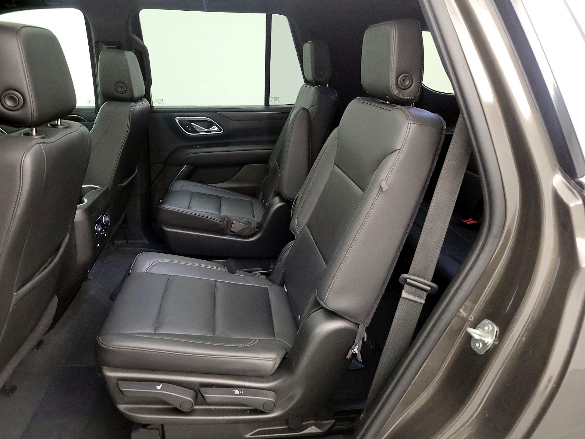 Thumbnail: 2021 Chevrolet Tahoe - 20