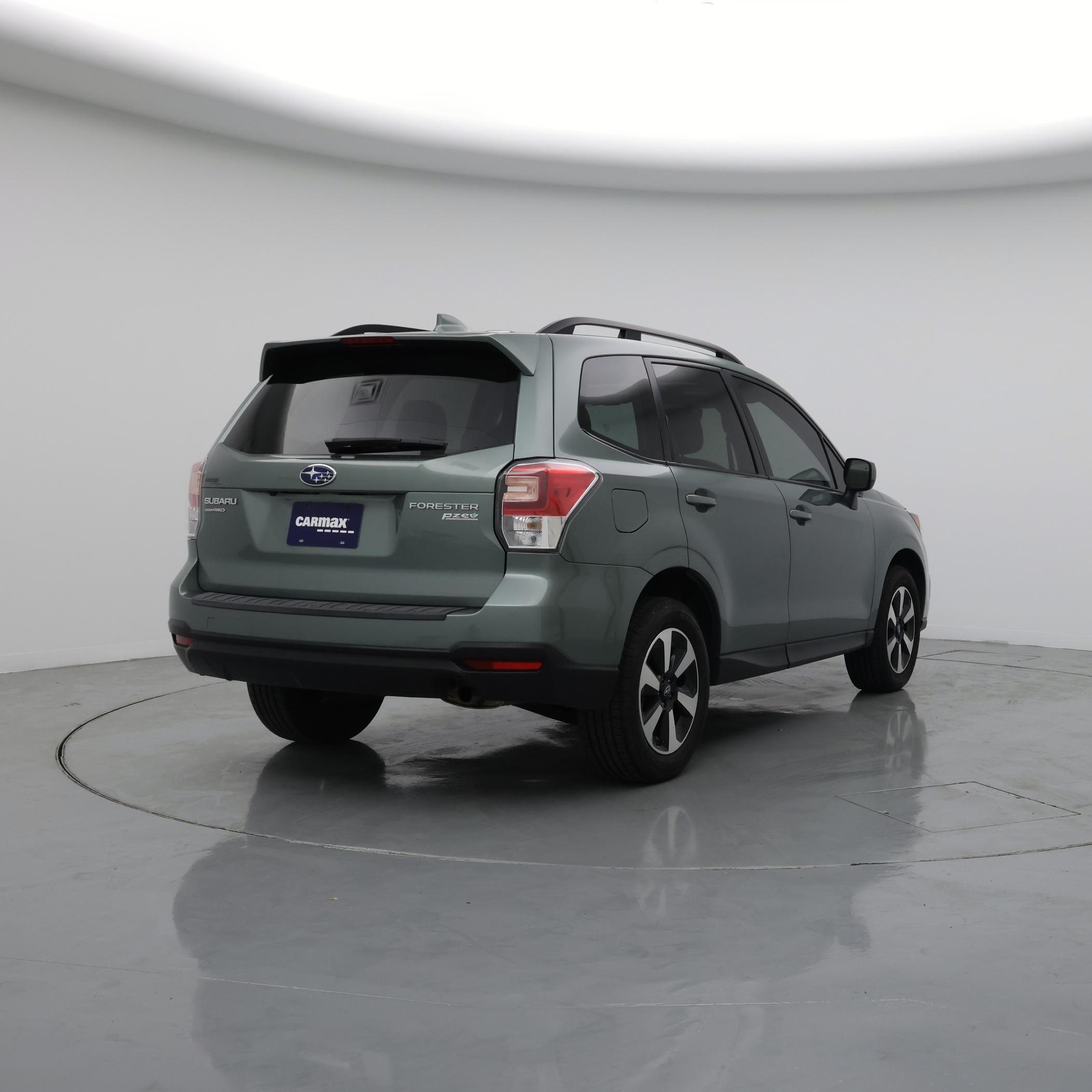 Thumbnail: 2017 Subaru Forester - 8