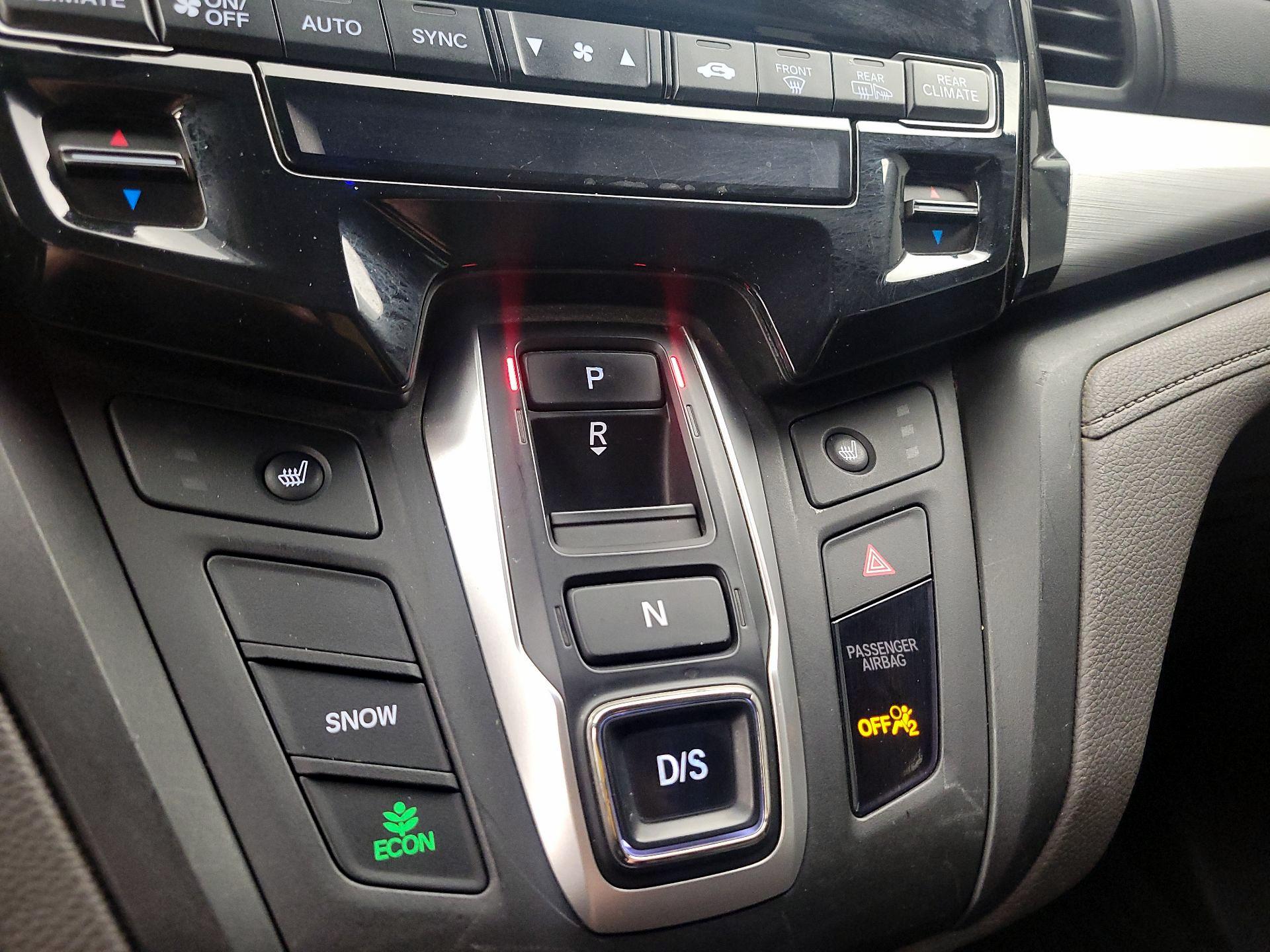 Thumbnail: 2019 Honda Odyssey - 18