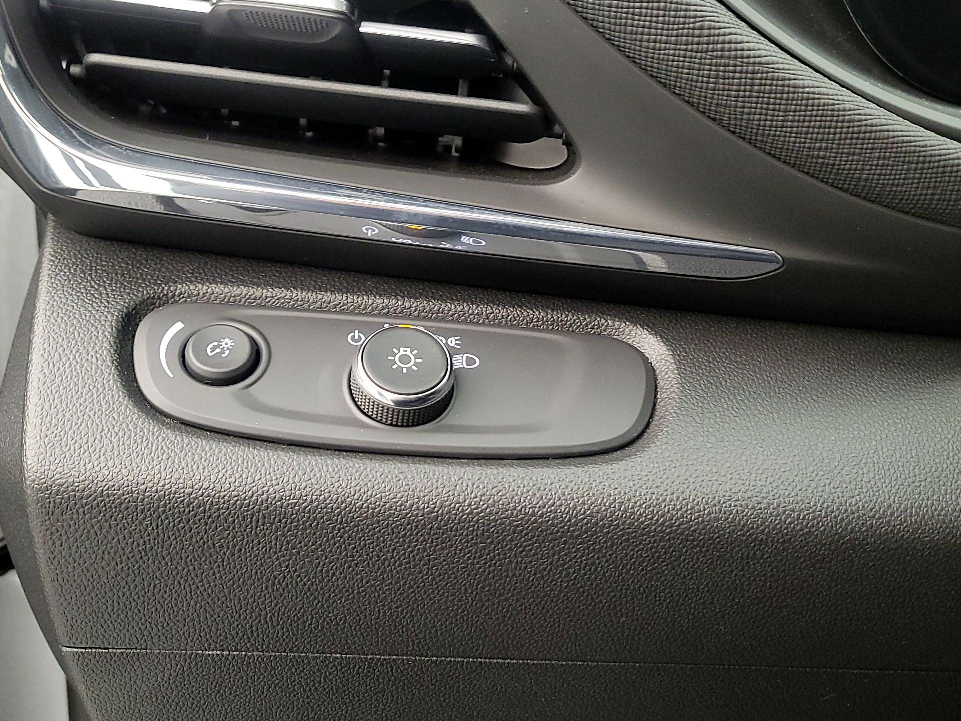 Thumbnail: 2025 Buick Envista - 13