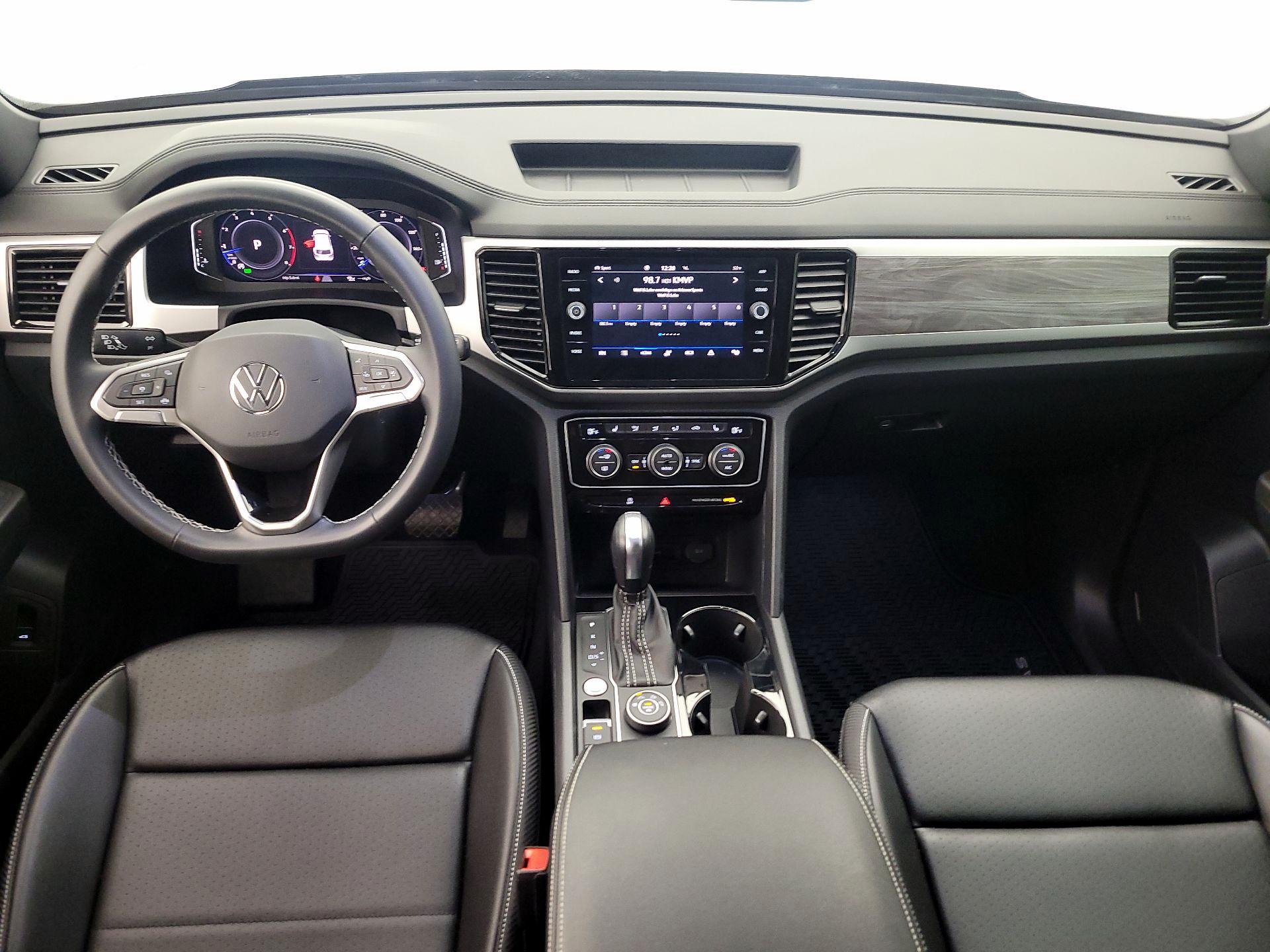 Thumbnail: 2022 Volkswagen Atlas - 9