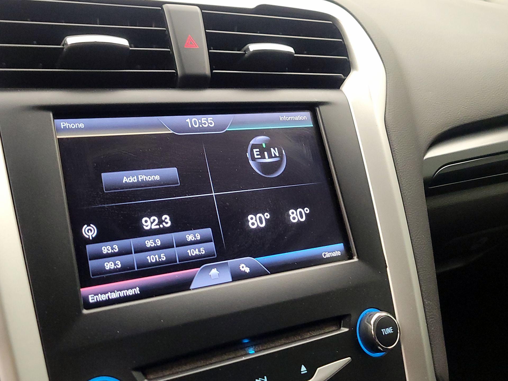 Thumbnail: 2014 Ford Fusion - 15