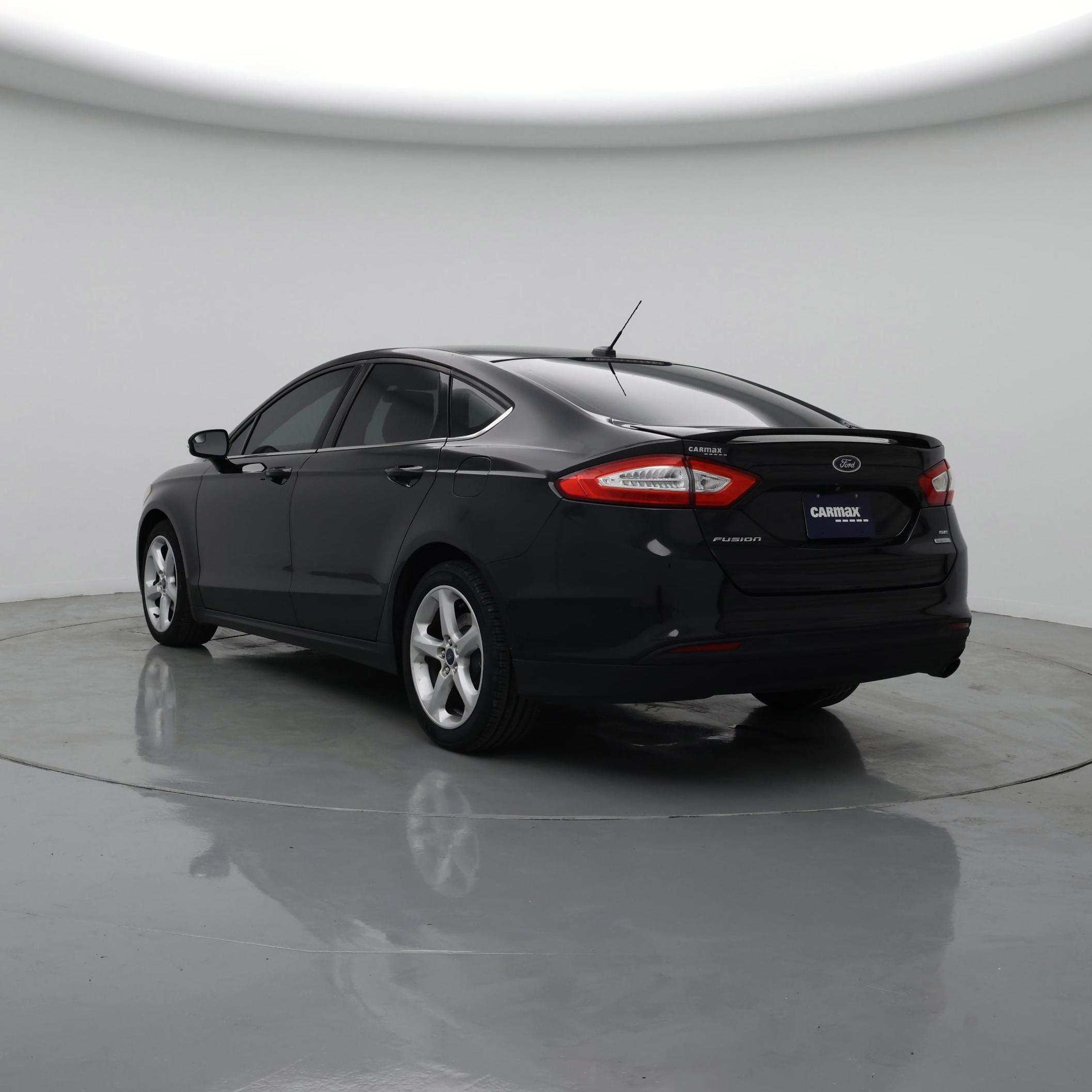 Thumbnail: 2014 Ford Fusion - 2