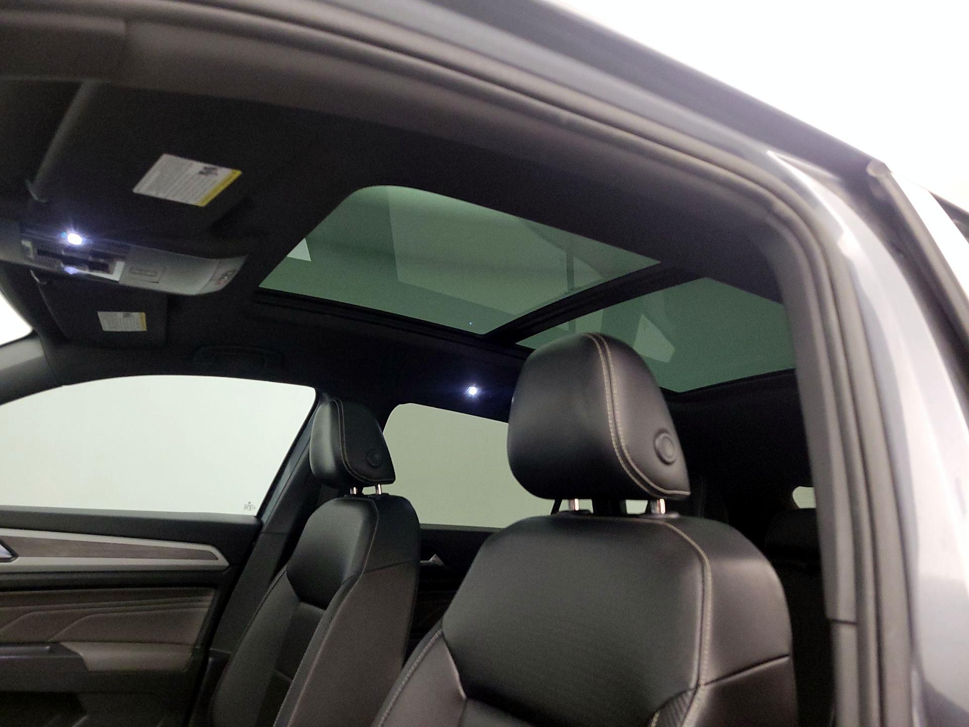 Thumbnail: 2021 Volkswagen Atlas - 19