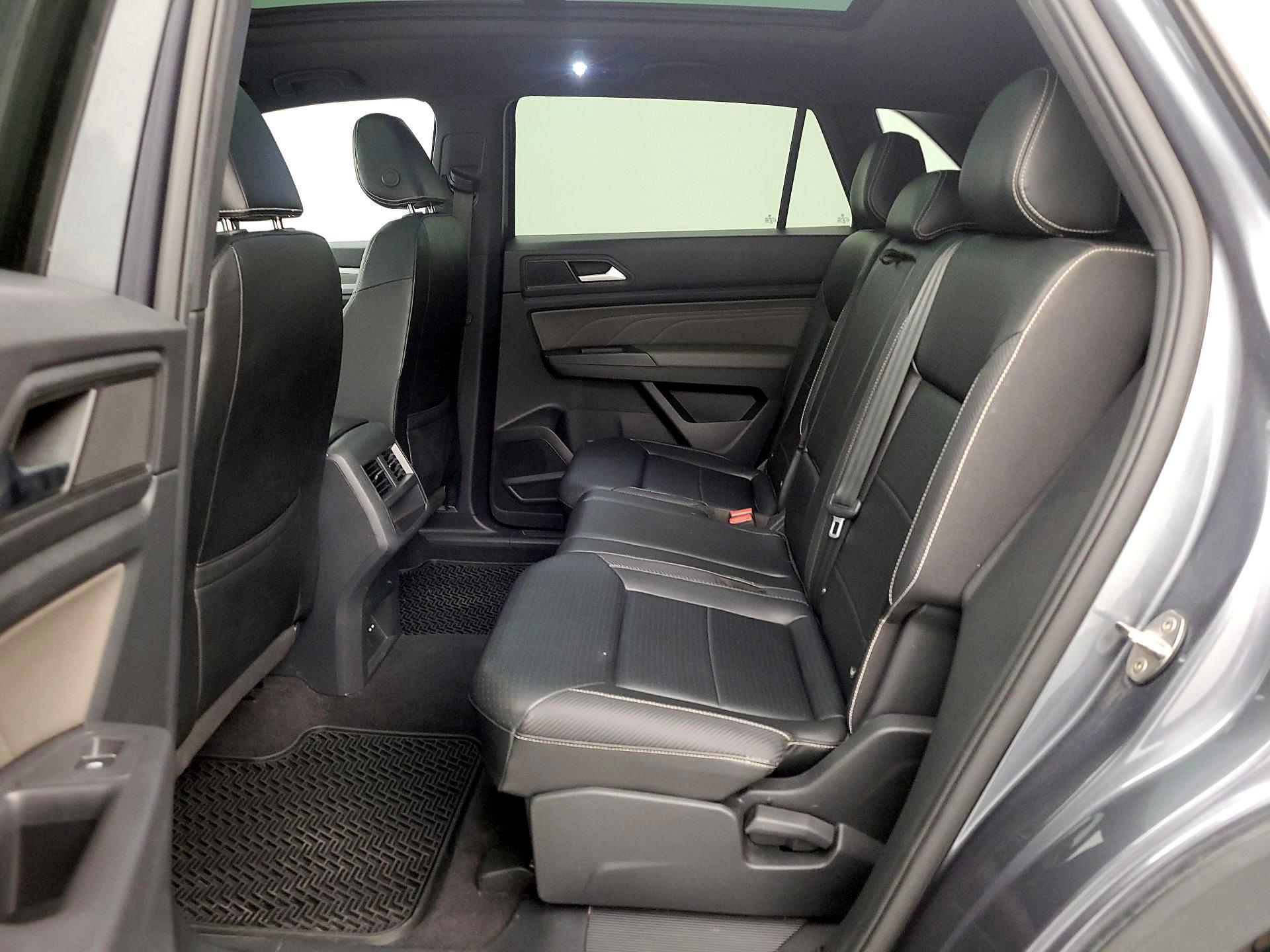 Thumbnail: 2021 Volkswagen Atlas - 20