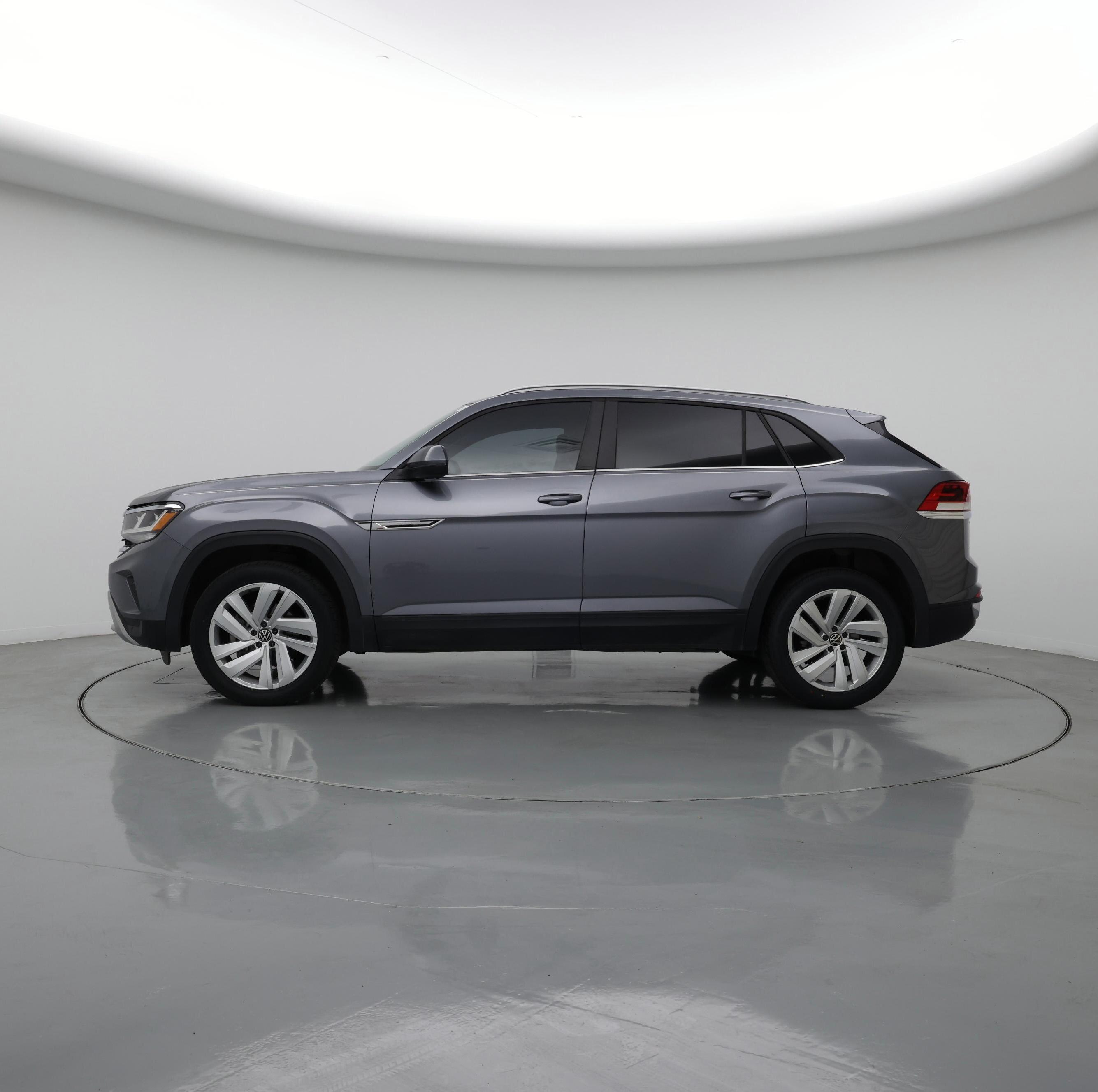 Thumbnail: 2021 Volkswagen Atlas - 3