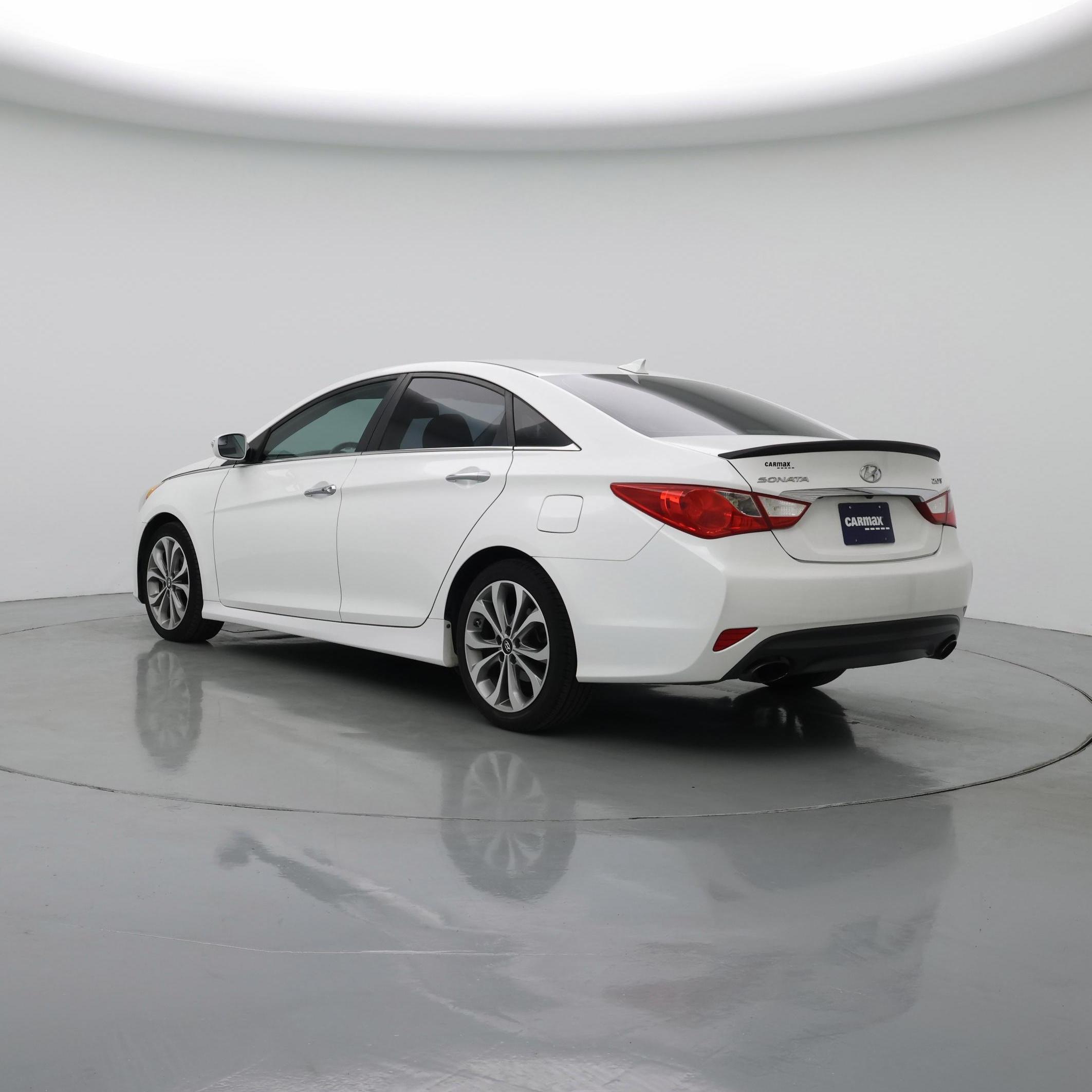 Thumbnail: 2014 Hyundai Sonata - 2