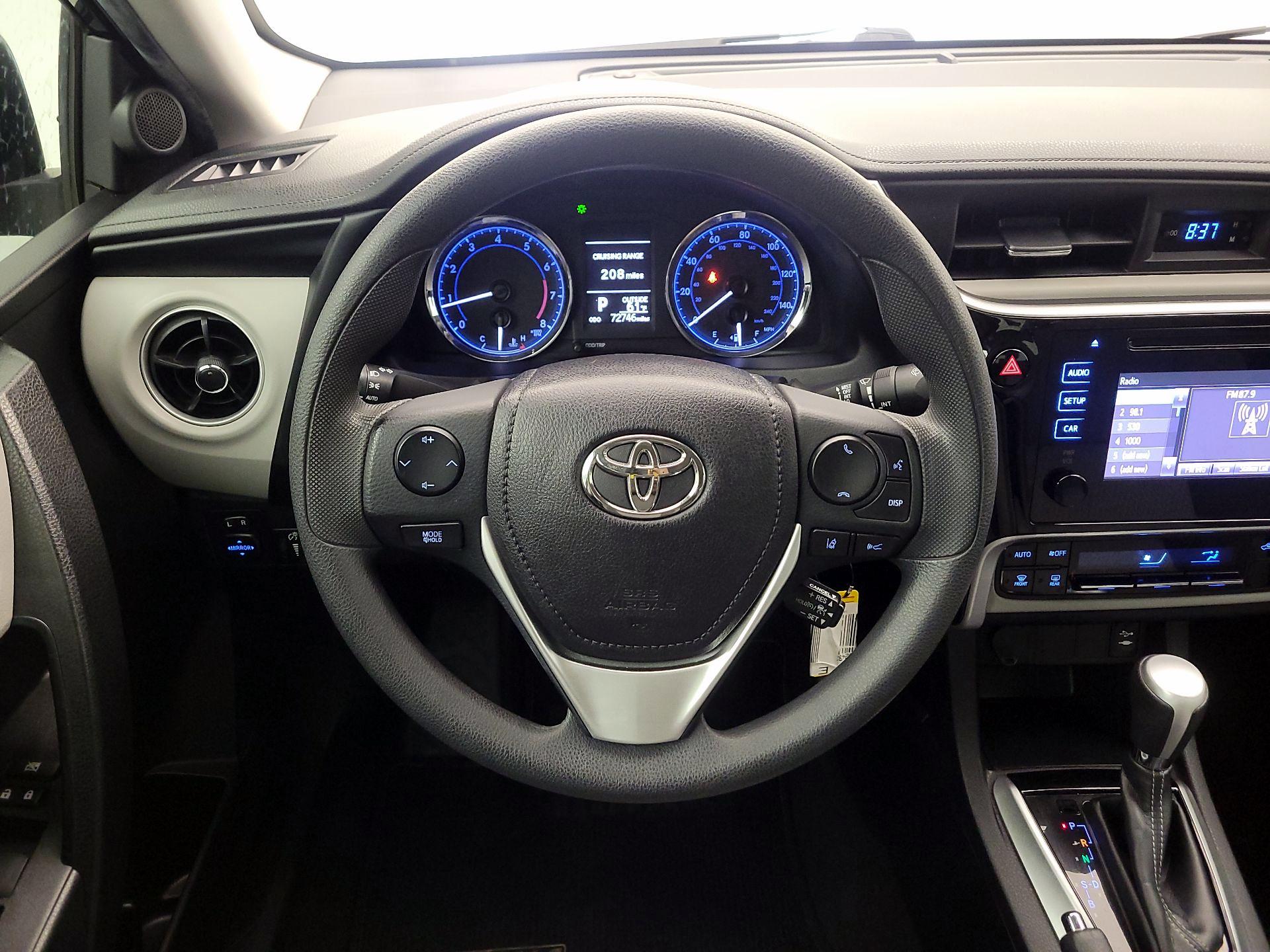 Thumbnail: 2018 Toyota Corolla - 10