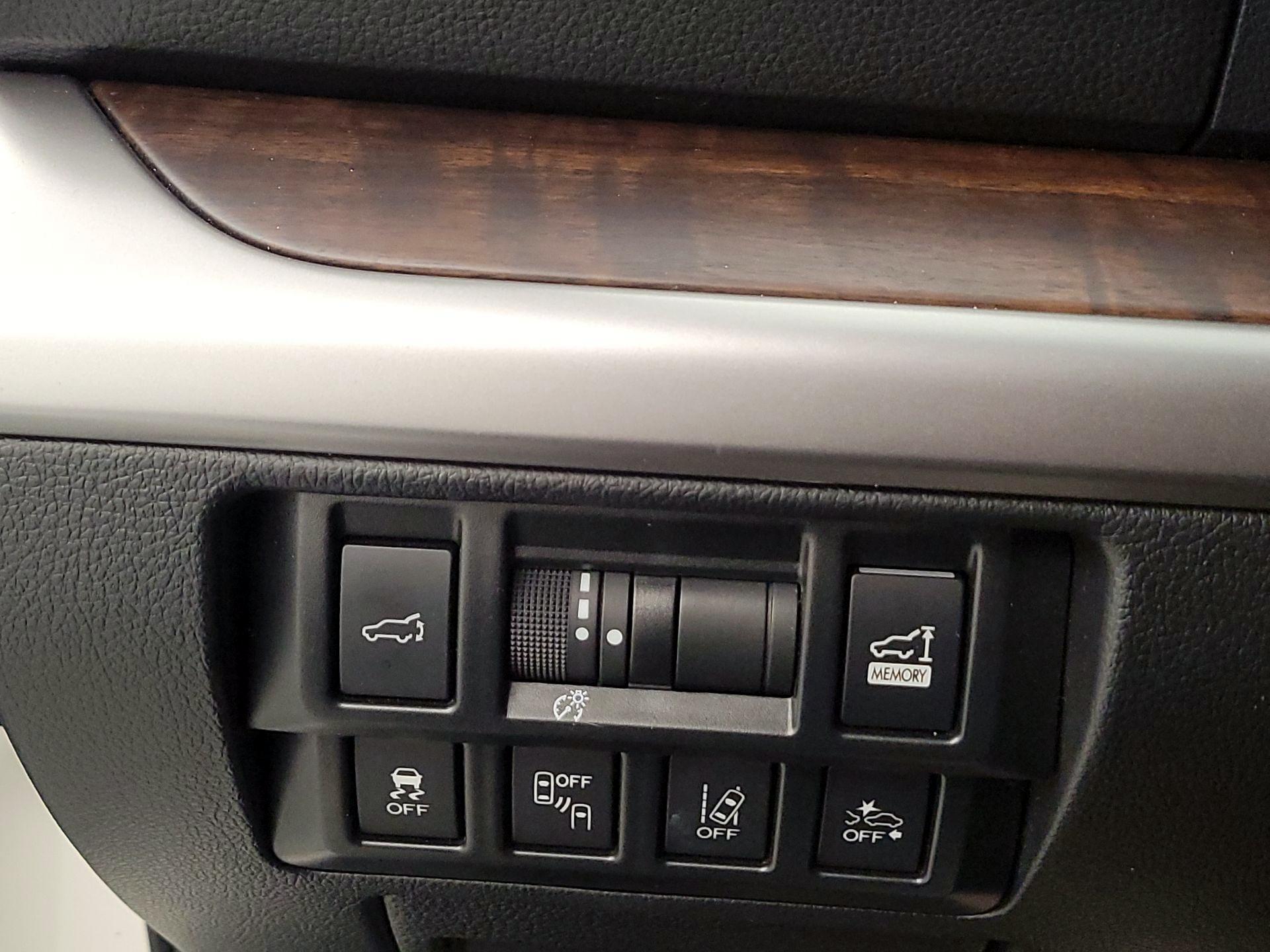 Thumbnail: 2019 Subaru Outback - 13