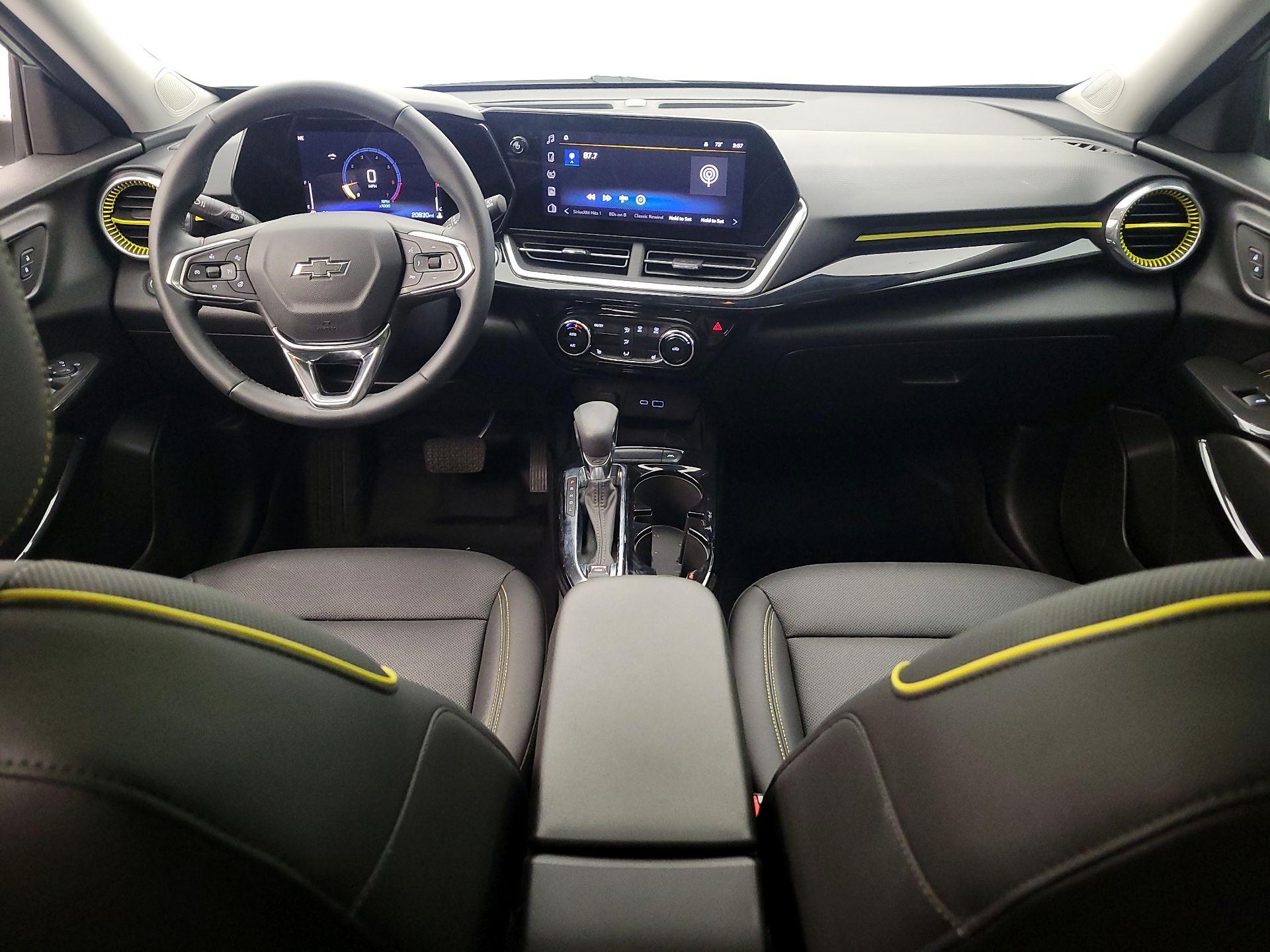 Thumbnail: 2024 Chevrolet Trax - 9