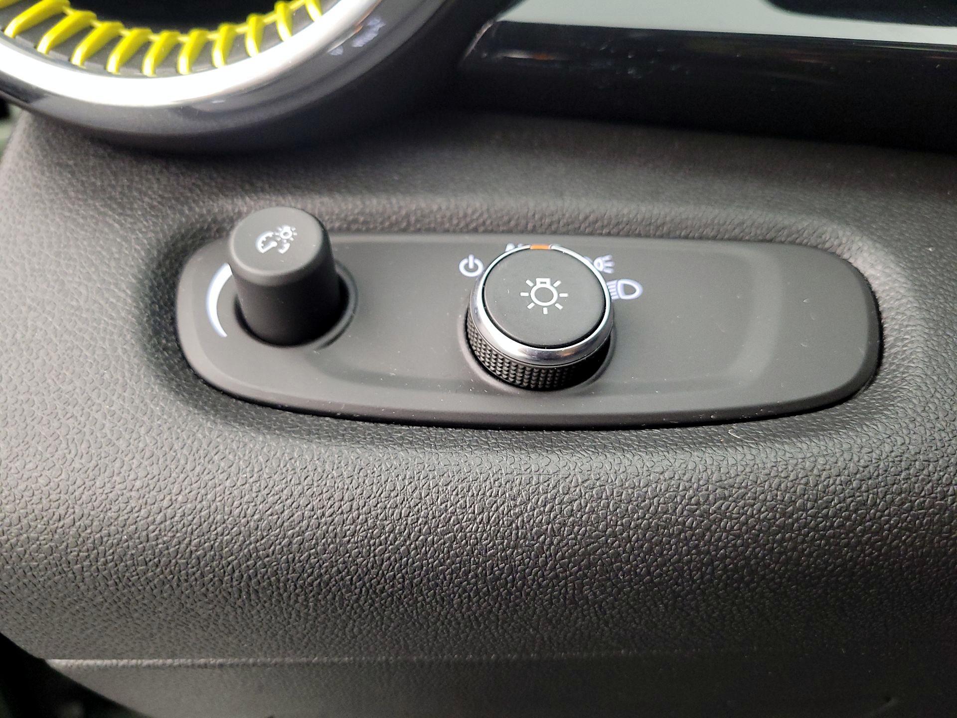 Thumbnail: 2024 Chevrolet Trax - 13