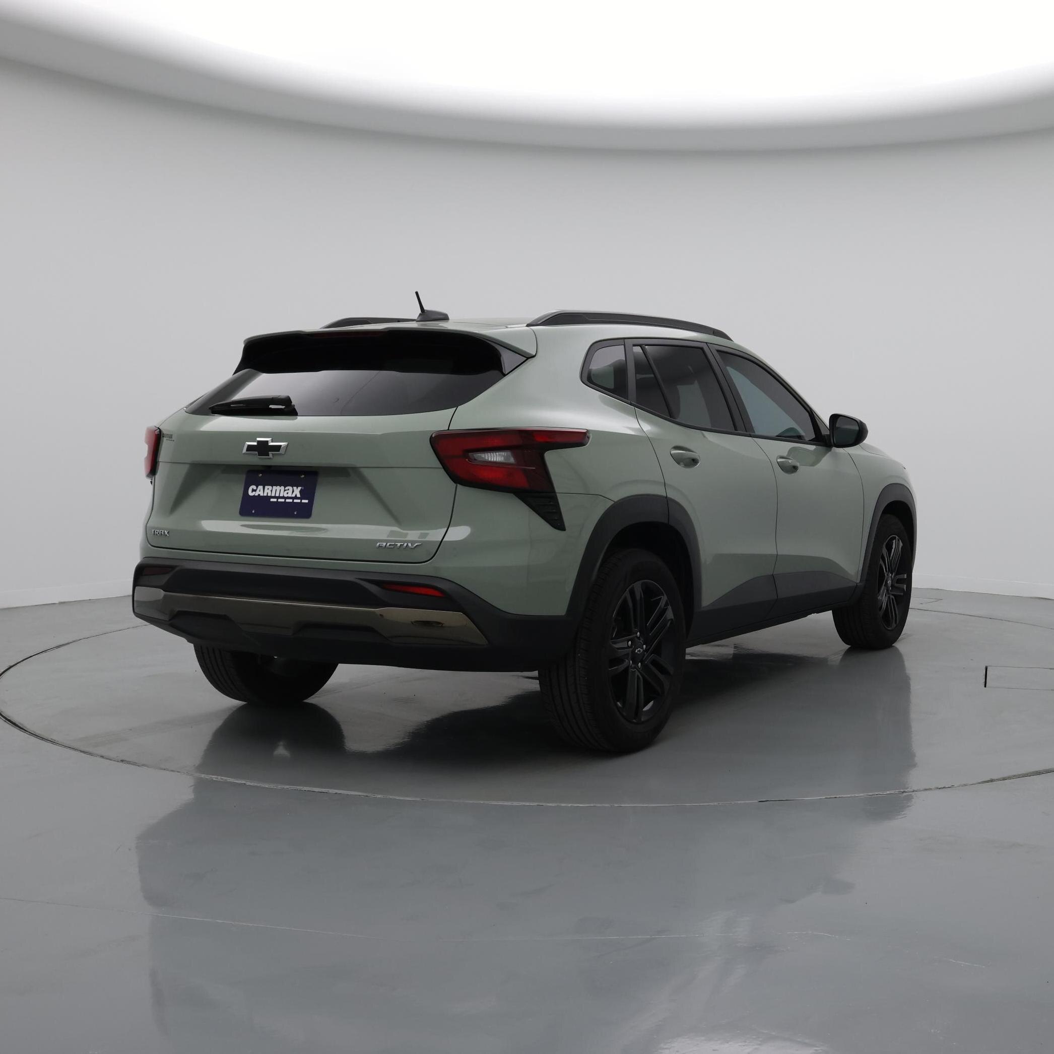 Thumbnail: 2024 Chevrolet Trax - 8