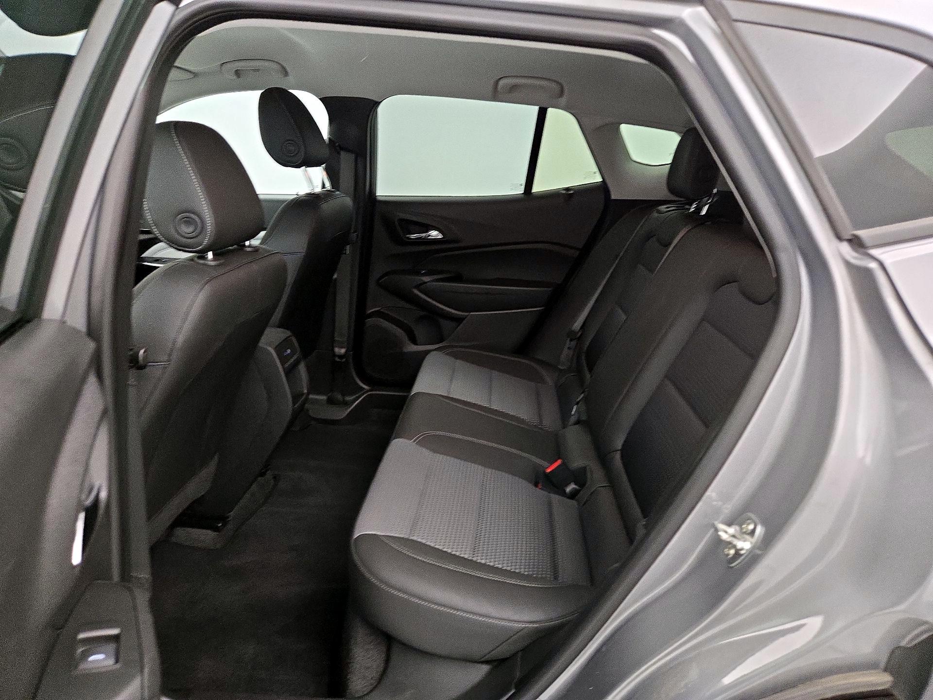 Thumbnail: 2025 Chevrolet Trax - 19