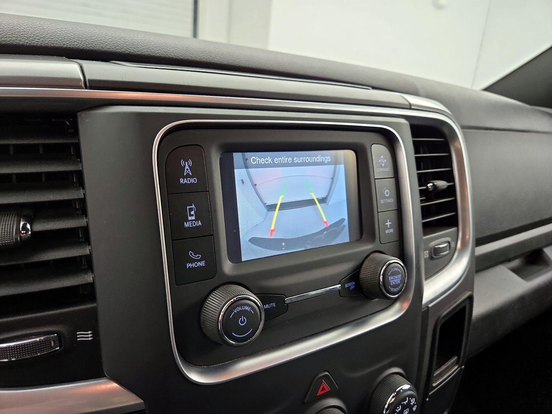 Thumbnail: 2022 RAM 1500 Classic - 14