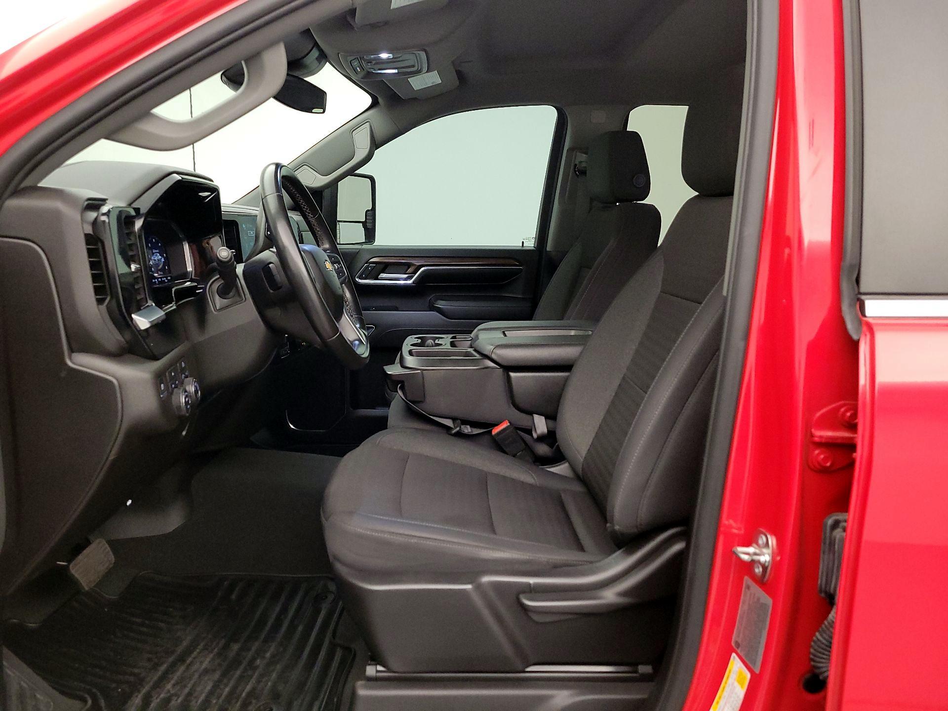 Thumbnail: 2024 Chevrolet Silverado 3500 - 11