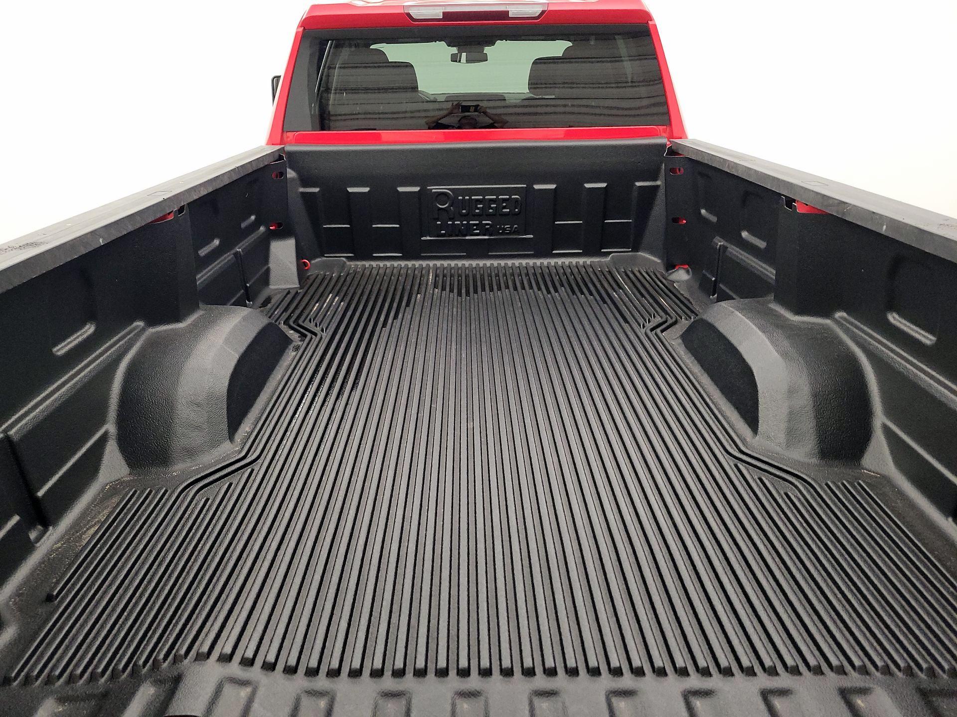 Thumbnail: 2024 Chevrolet Silverado 3500 - 20