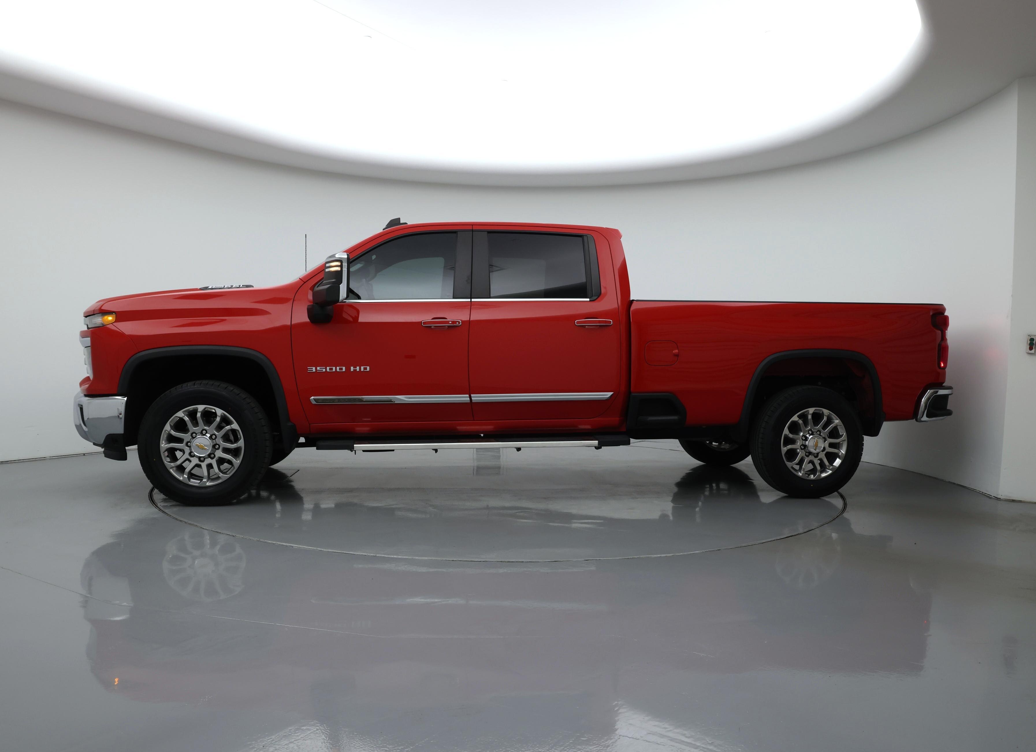 Thumbnail: 2024 Chevrolet Silverado 3500 - 3