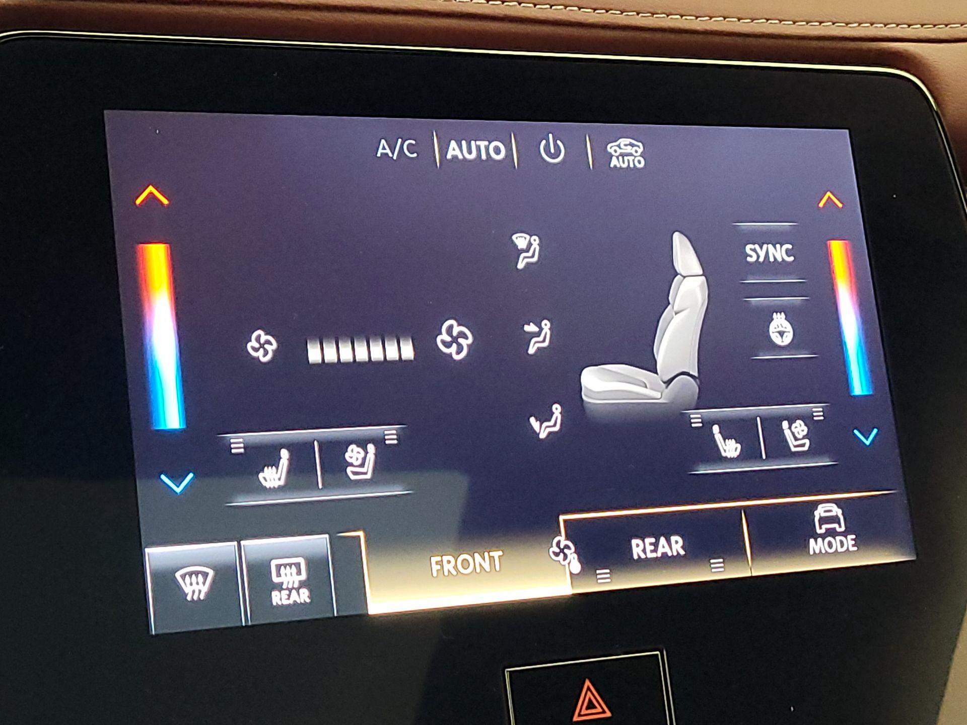 Thumbnail: 2025 INFINITI QX80 - 17