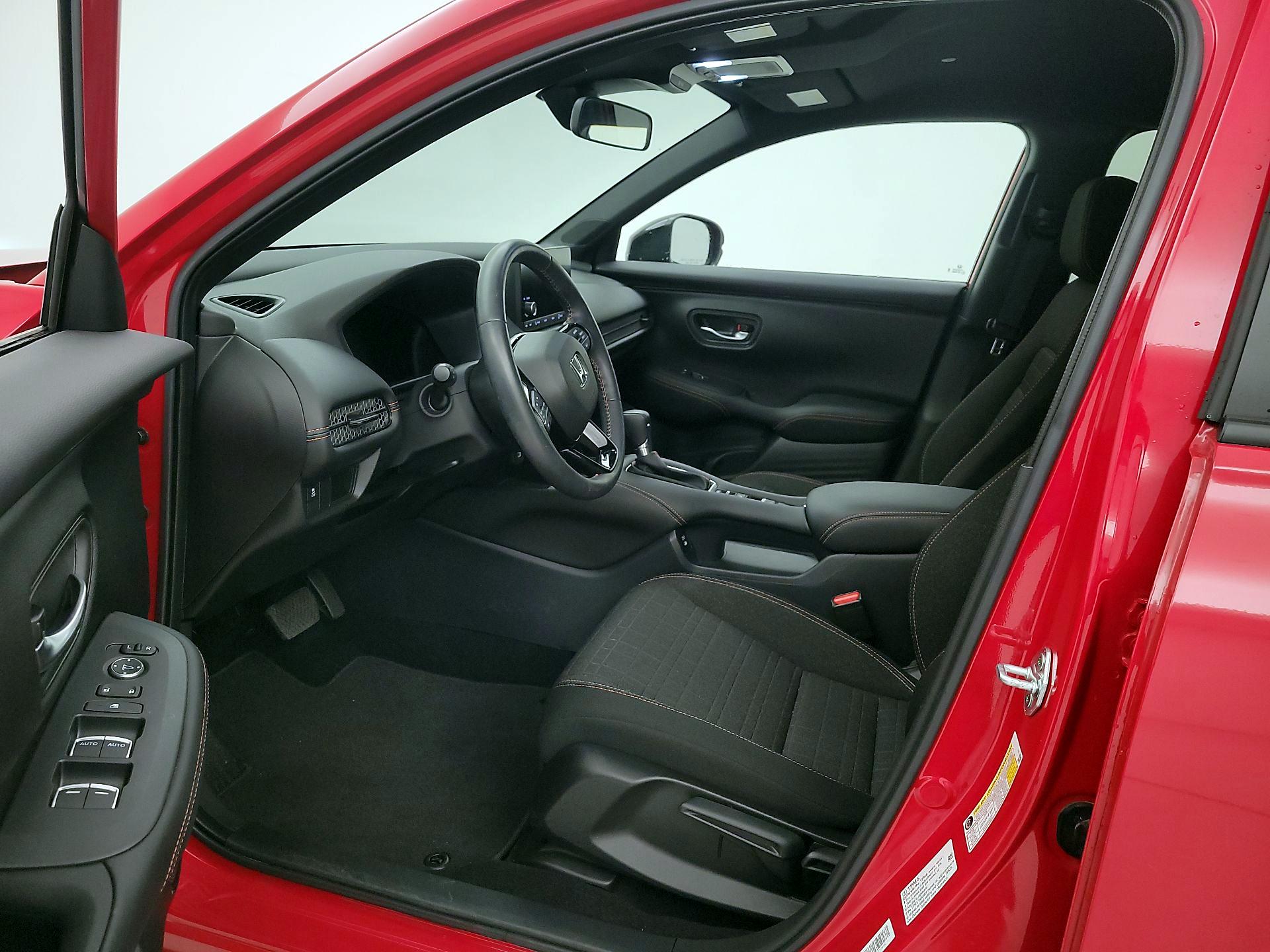 Thumbnail: 2025 Honda HR-V - 11