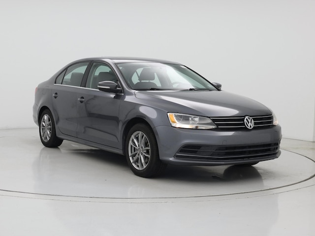 Gray 2015 Volkswagen Jetta SE Sedan Front-Wheel Drive Automatic