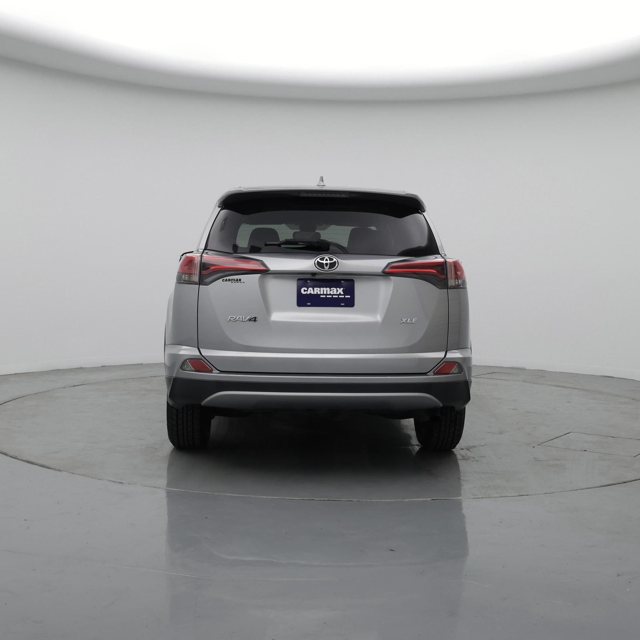 Thumbnail: 2018 Toyota RAV4 - 6