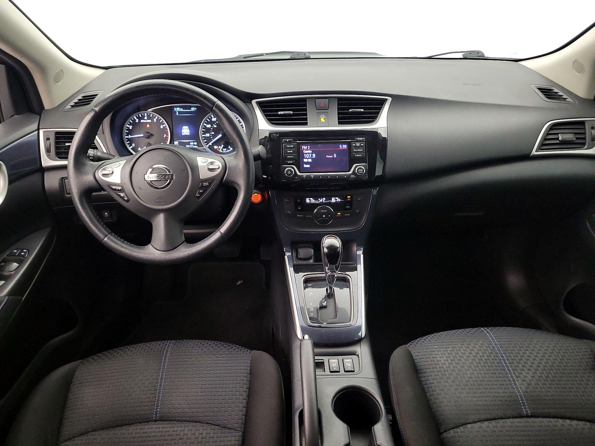 Thumbnail: 2018 Nissan Sentra - 9