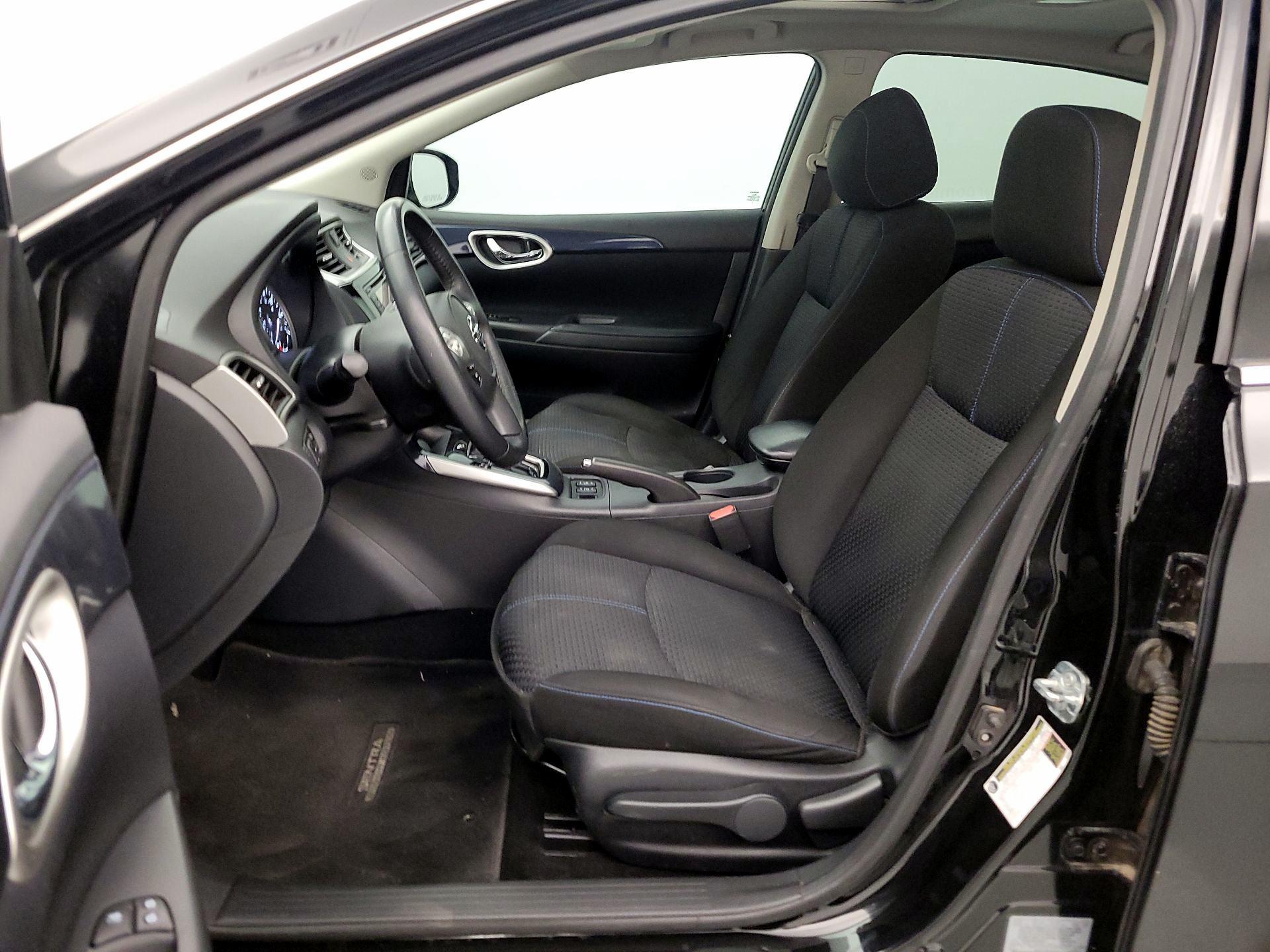 Thumbnail: 2018 Nissan Sentra - 11